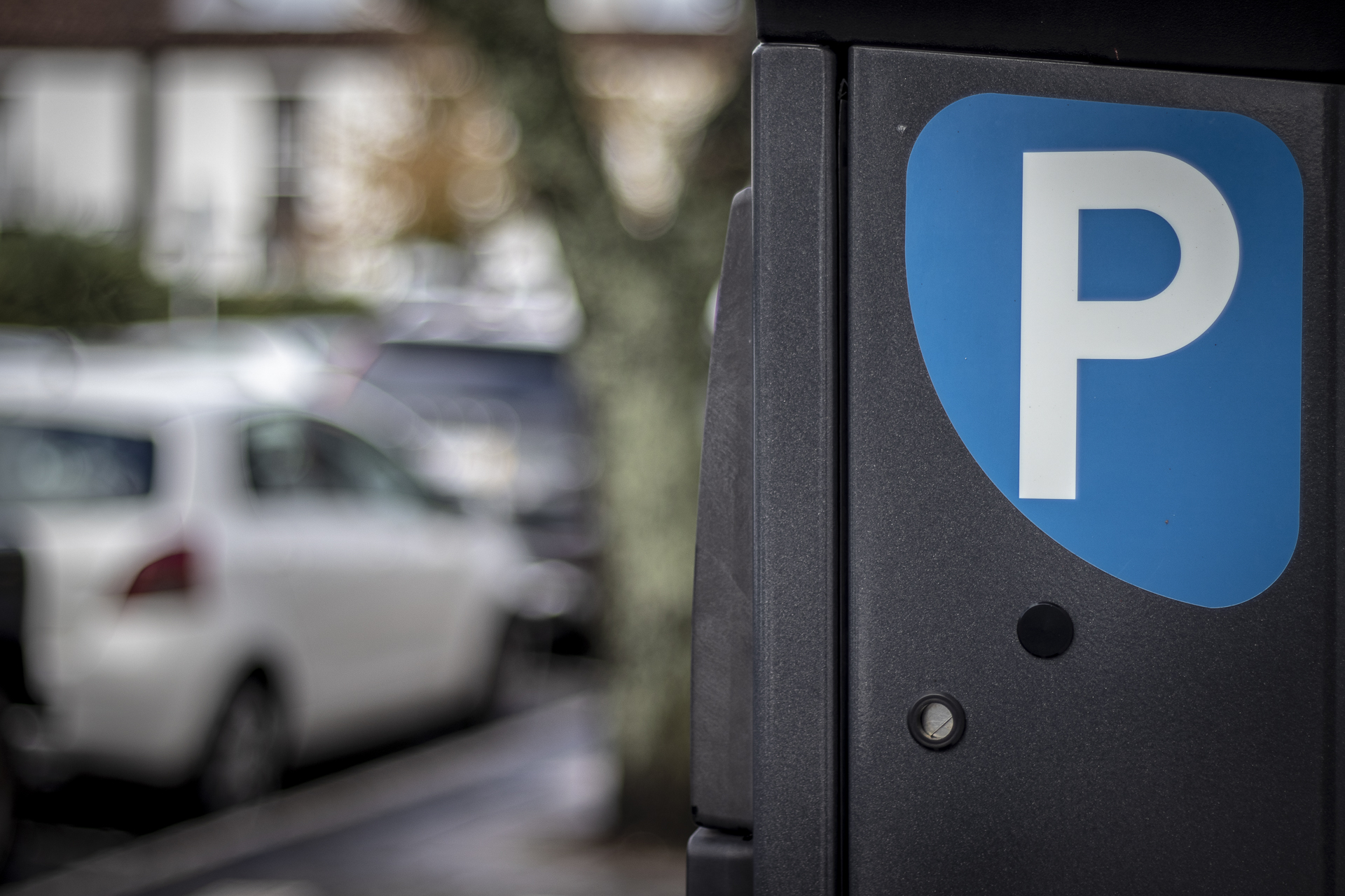 Covid-19: Município do Porto recusa suspender avenças nos parques de estacionamento municipais