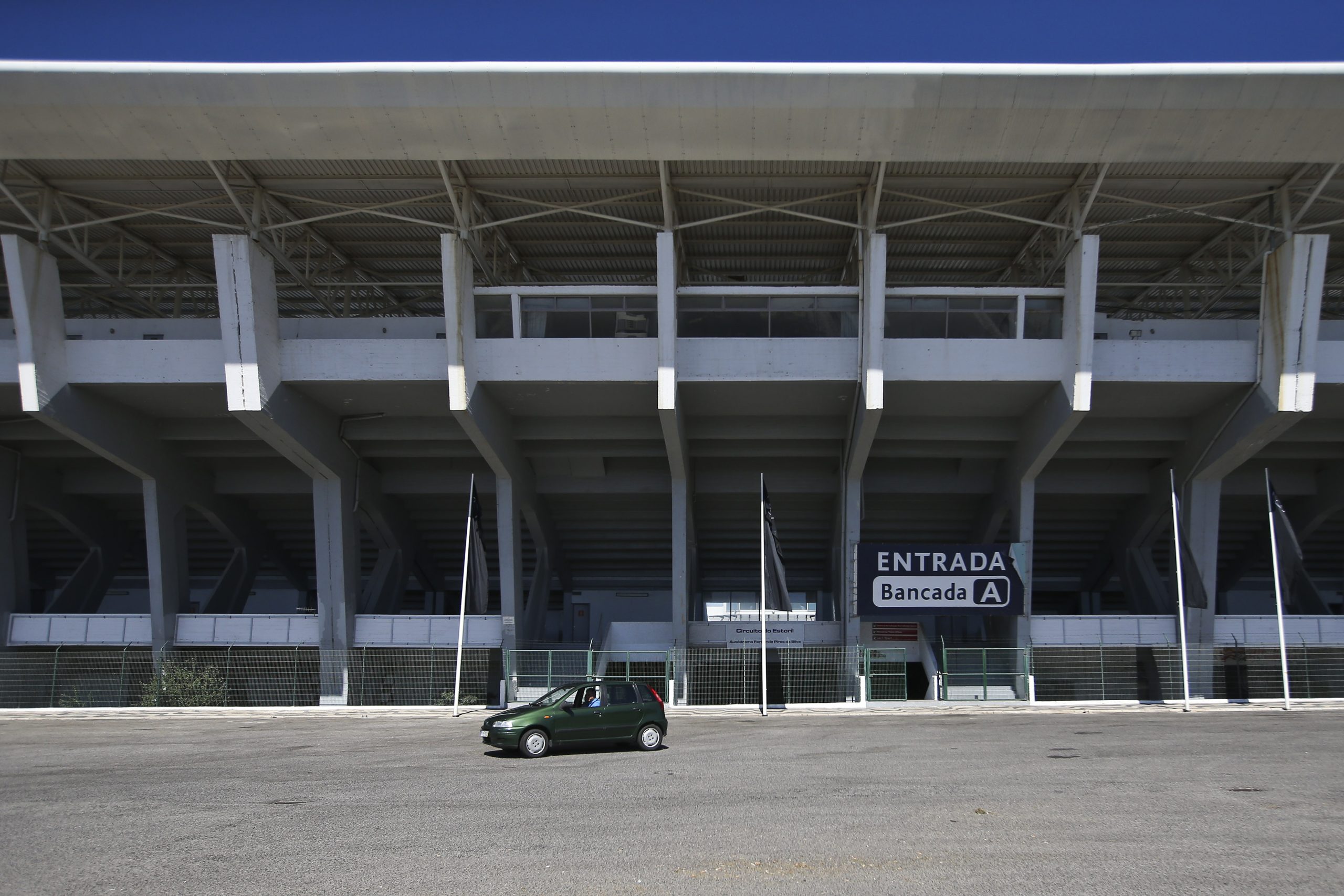 Antigo administrador do Autódromo do Estoril admite ter usado cartão da empresa para gastos pessoais
