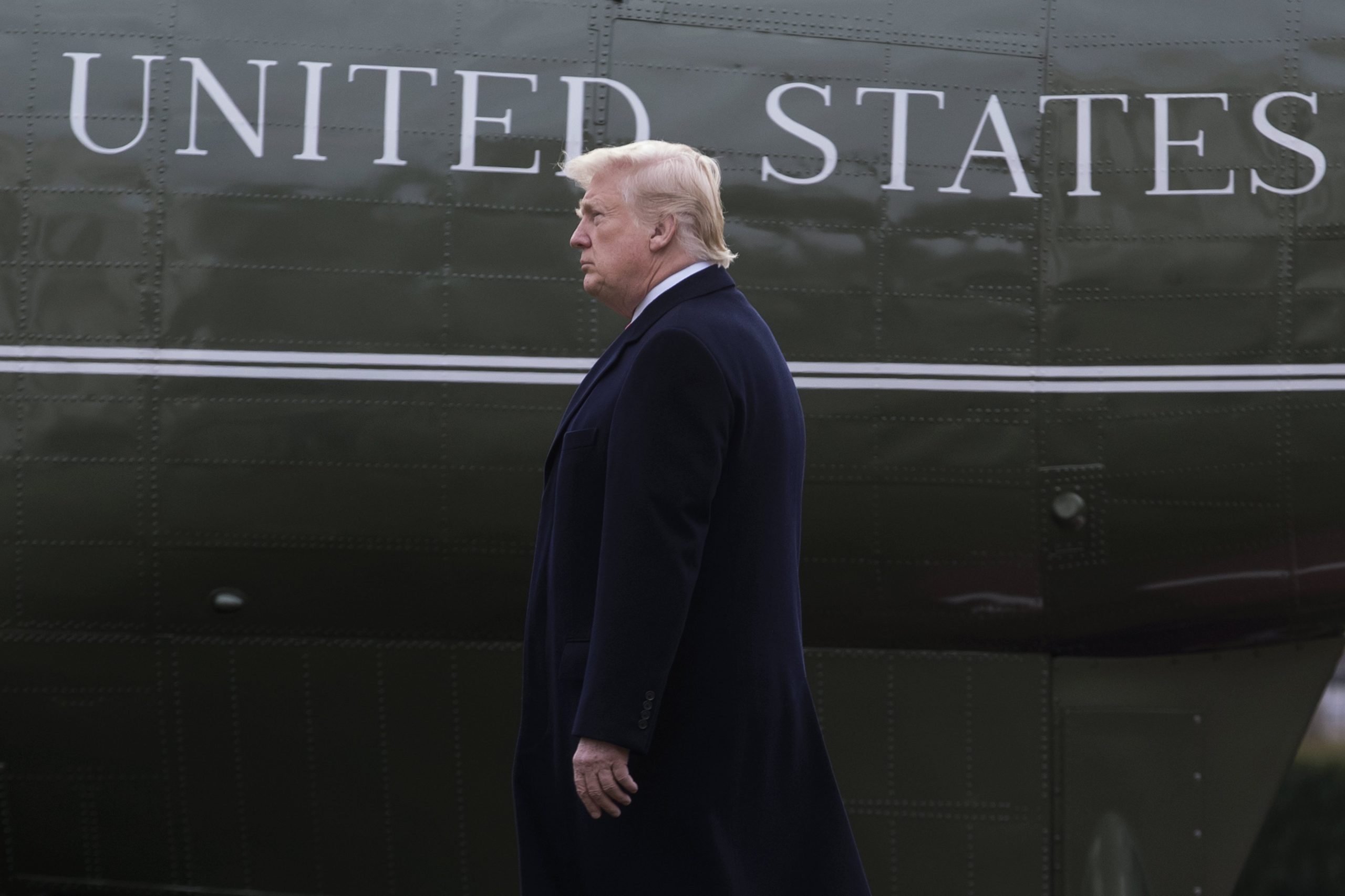Trump defende leis mais duras contra difamação. “Não teríamos coisas como esta, em que podes dizer o que te vier à cabeça”