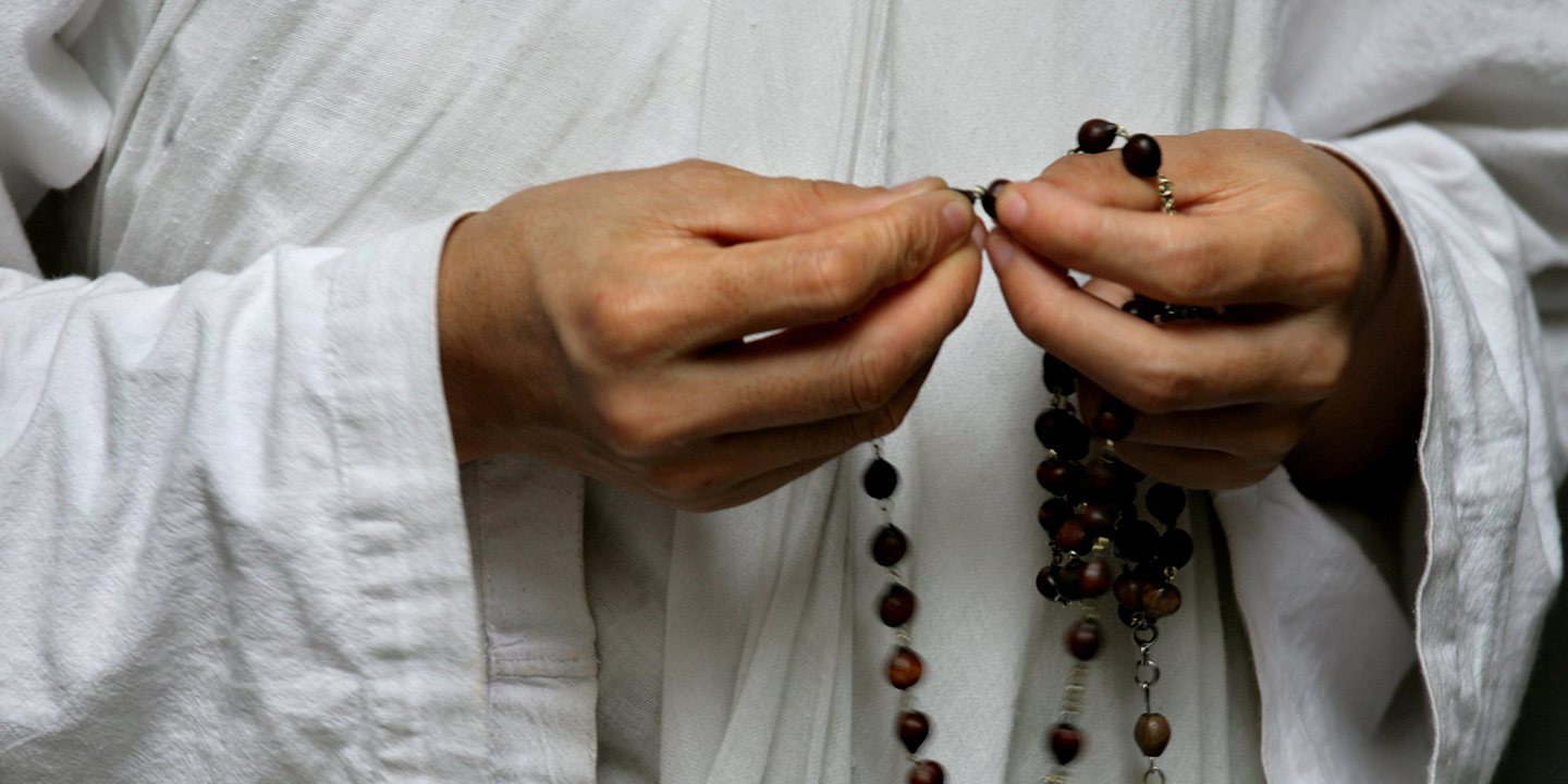 Covid-19: Padres da Diocese de Angra ponderam recorrer a ‘lay-off’