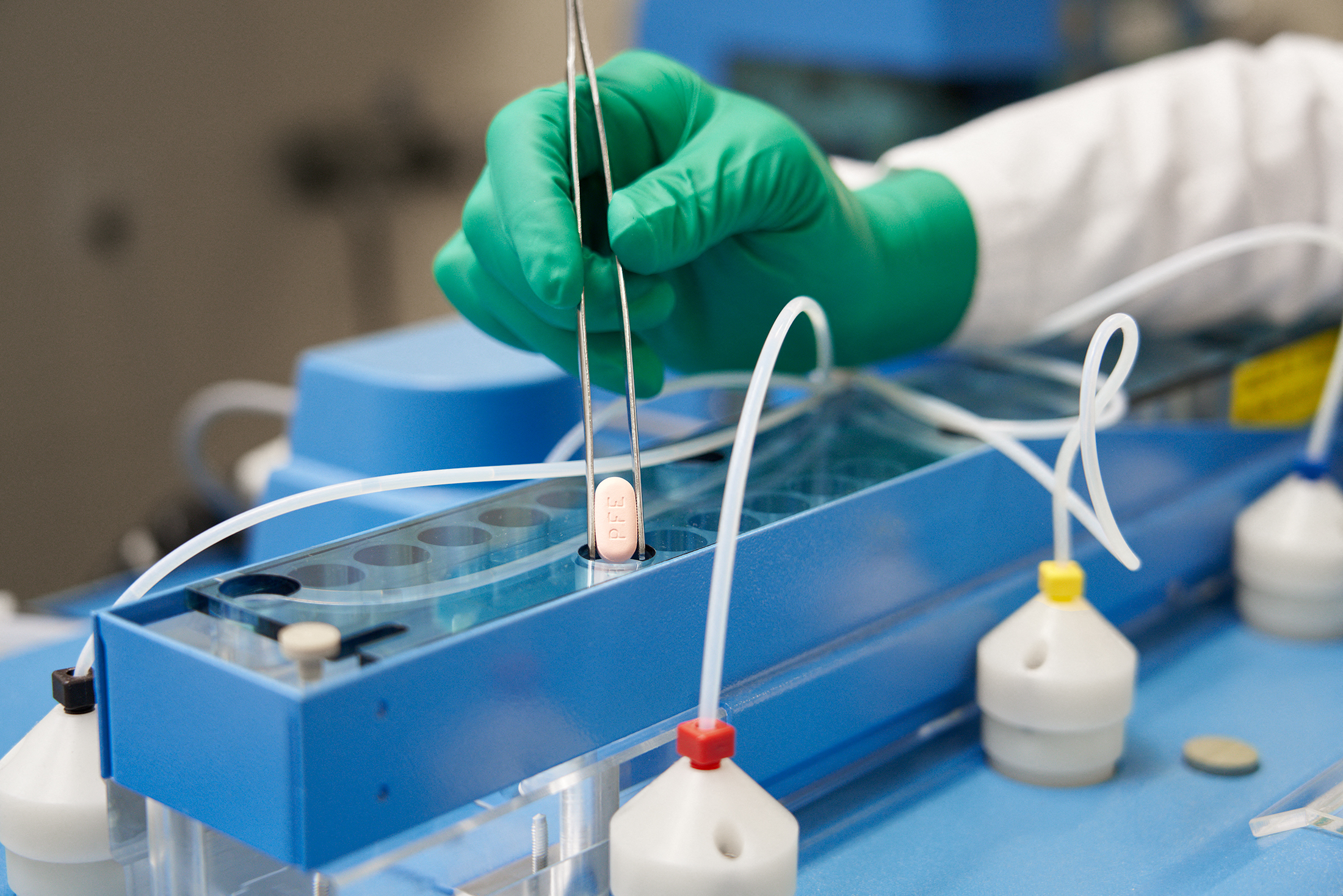 Covid-19: Pfizer confirma cerca de 90% de eficácia de medicamento