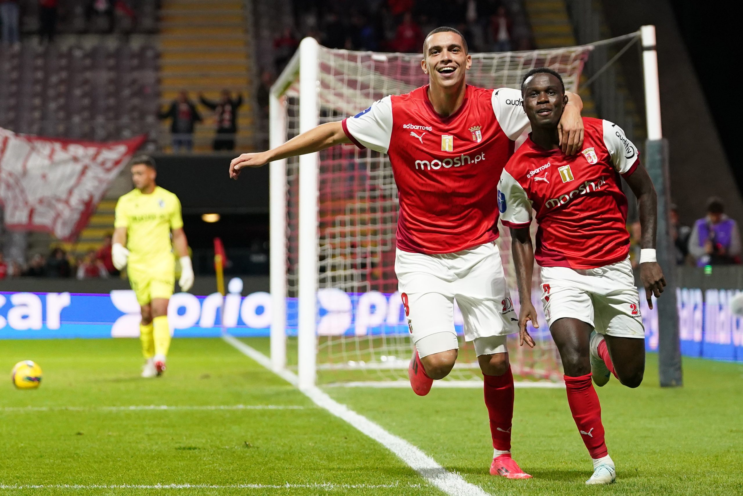 Sporting de Braga vence Vitória e defronta Benfica nas ‘meias’ da Taça da Liga