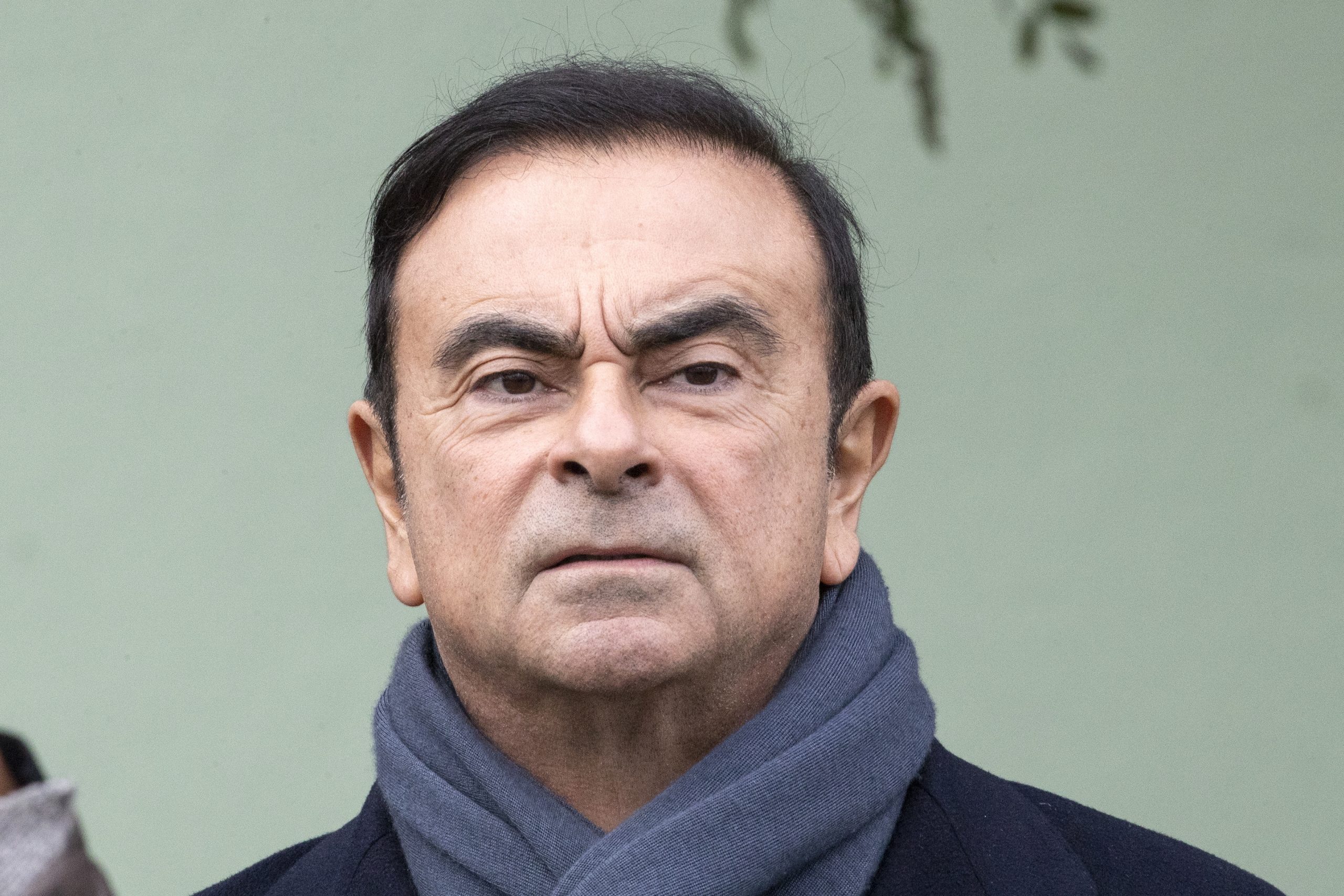 Ex-líder da Nissan/Renault diz-se “inocente” e promete defender-se com vigor