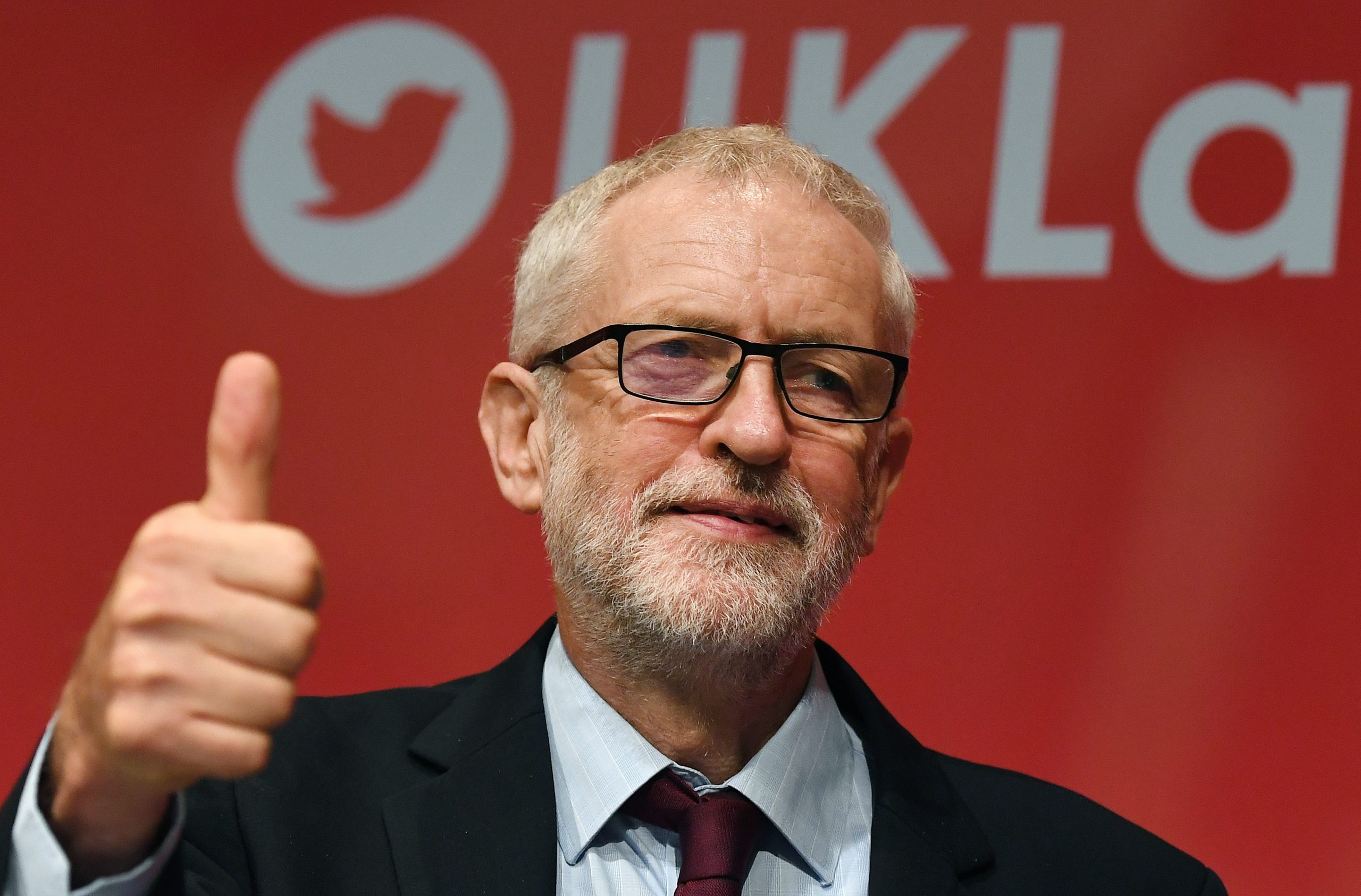 Brexit: Boris diz a Corbyn que “seja homem” e que apoie as eleições antecipadas