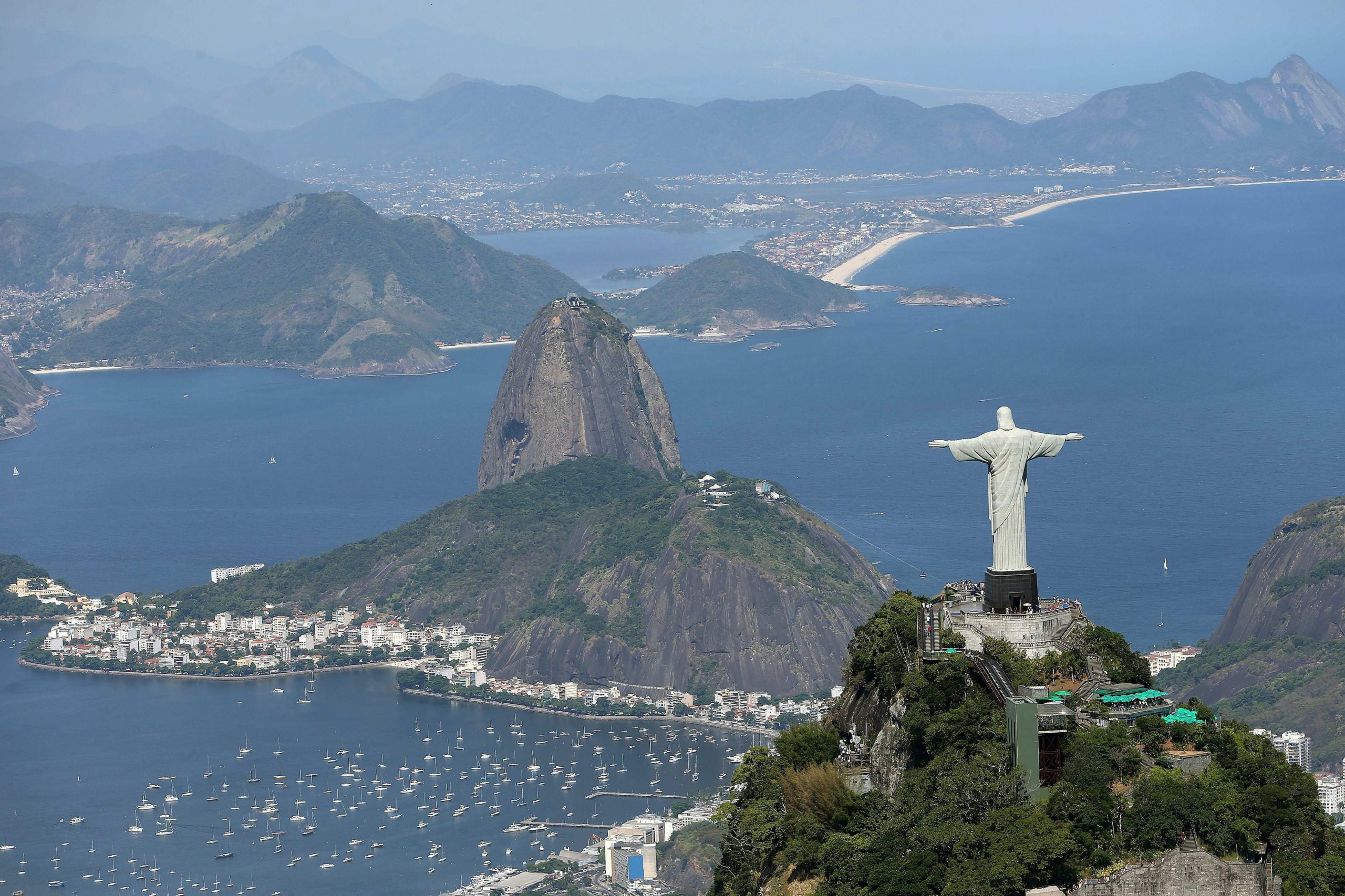 FMI vê Brasil a sair da recessão, mas prevê fraca atividade económica por muito tempo