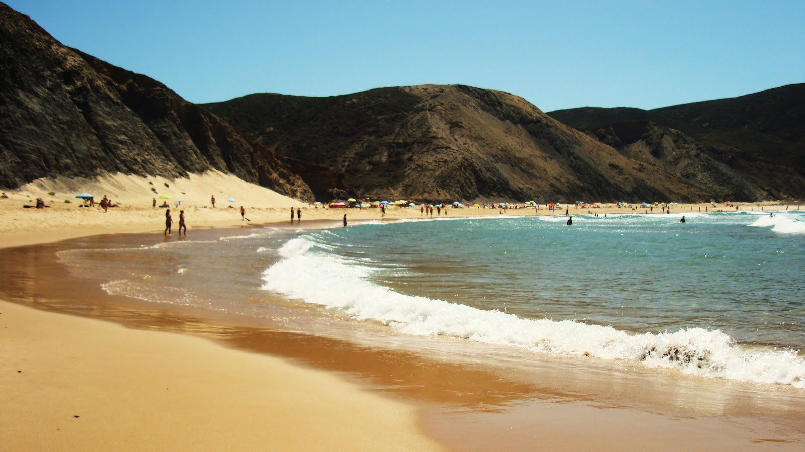 Aqui foi Natal: Portugal tem a praia perfeita para o Financial Times
