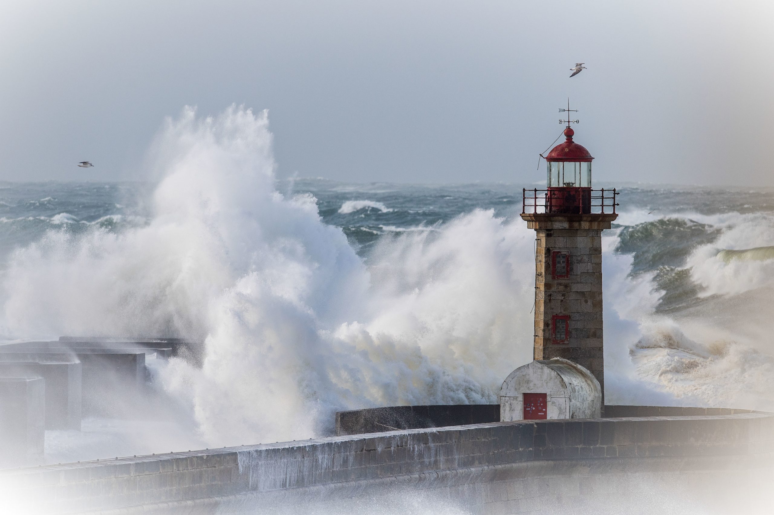Mau tempo: Autoridade Marítima e Marinha alertam para agravamento do estado do mar