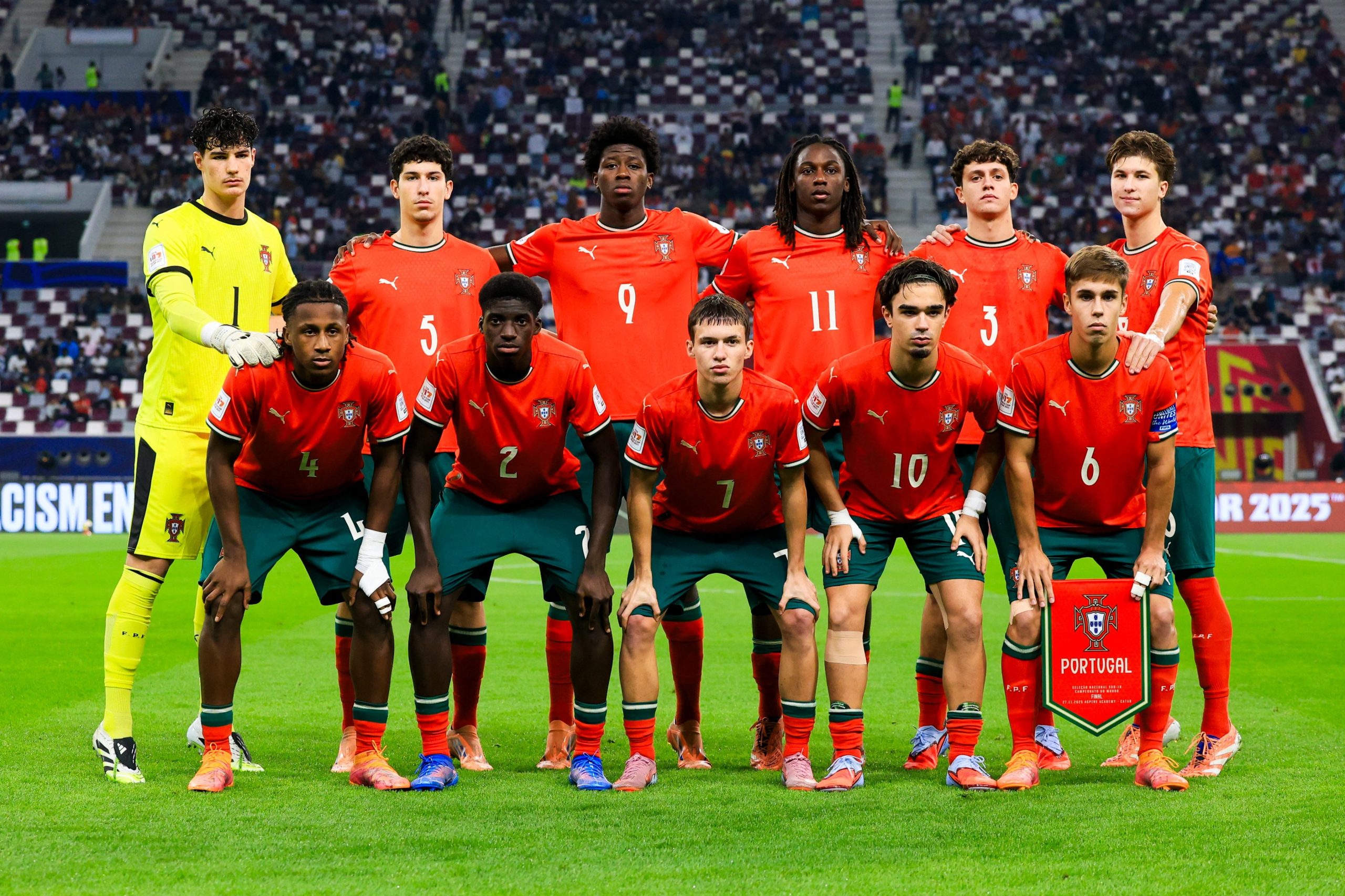 “Estes jovens são espetaculares”. Marcelo recebe seleção sub-17
