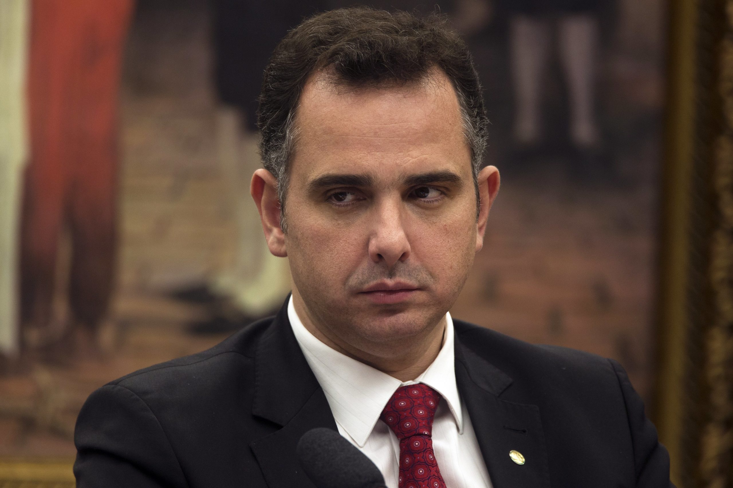 Brasil: Rodrigo Pacheco eleito presidente do Senado para biénio 2021/2022
