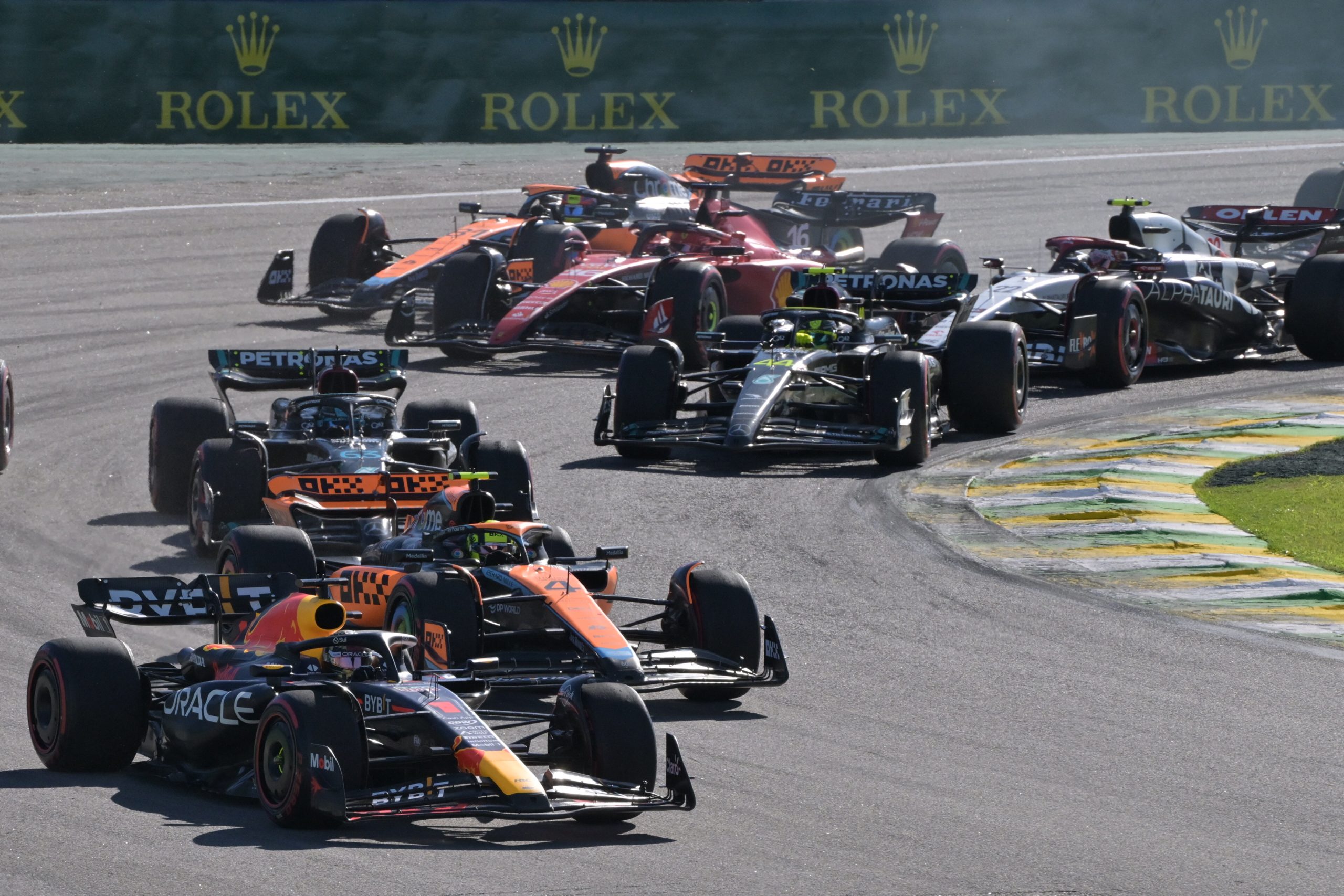 F1: Verstappen é fator dominador, mas há muito para onde olhar em São Paulo