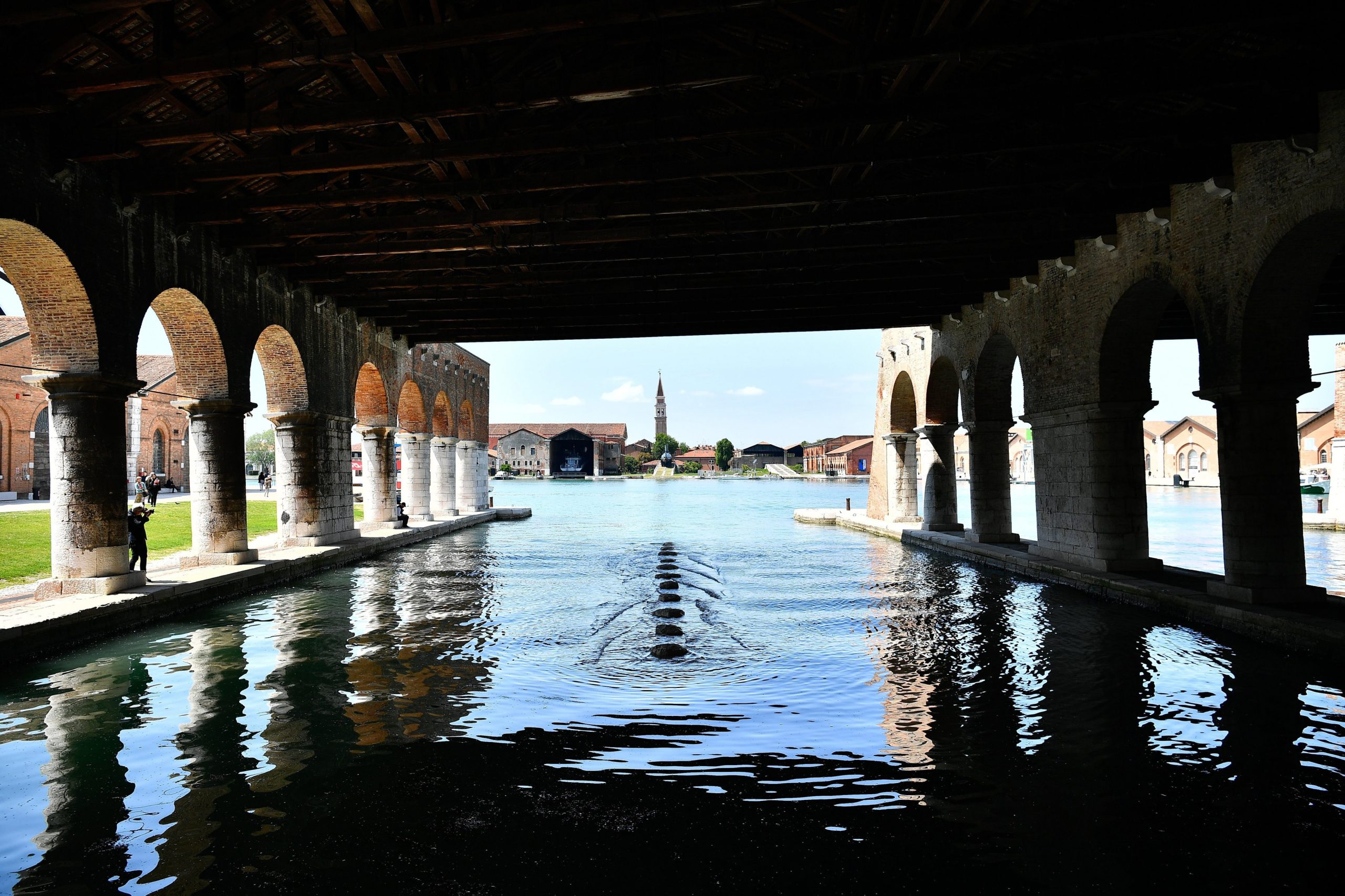 Del Toro, Clooney e Ai Weiwei na competição do festival de cinema de Veneza