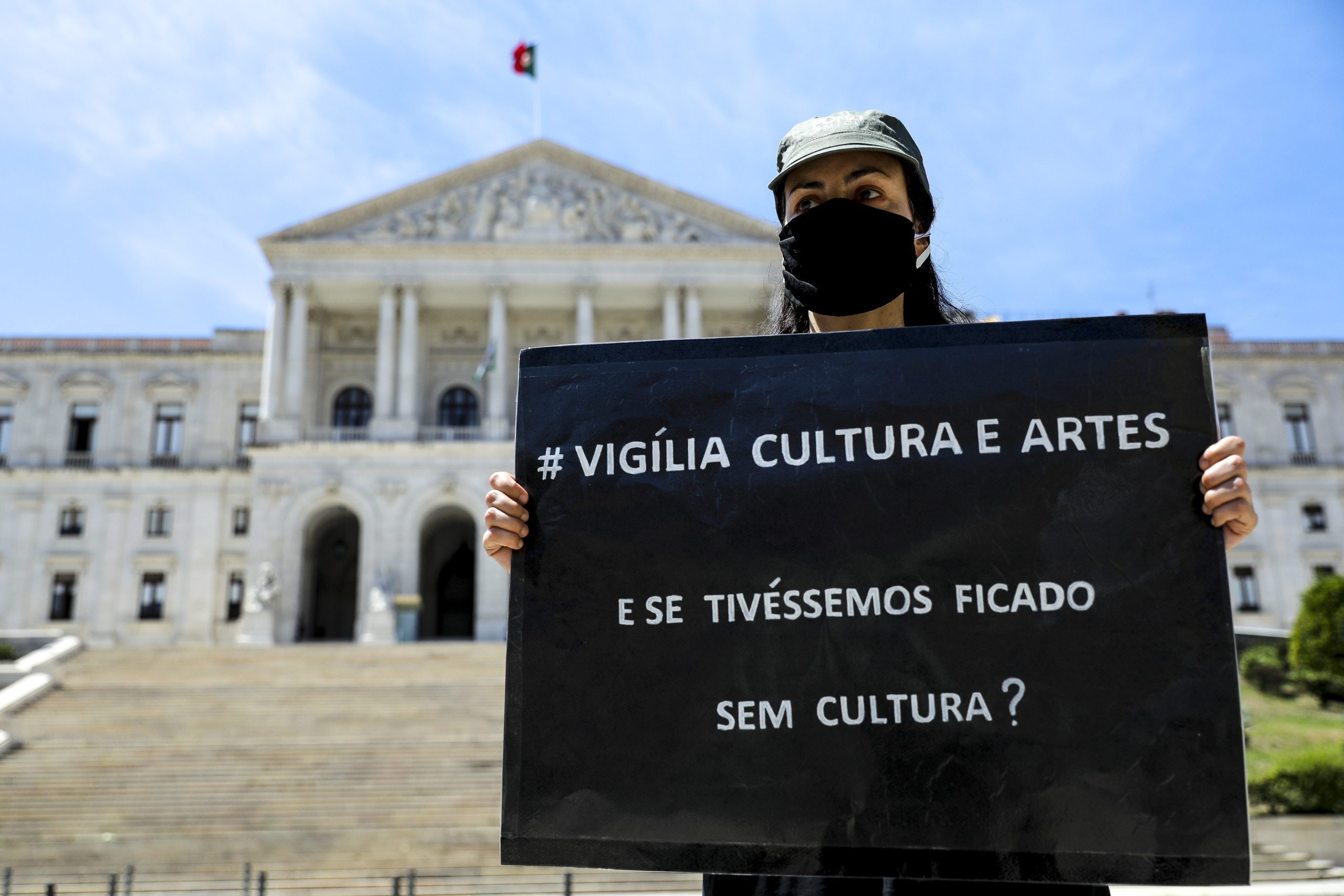 Covid-19: Provedora de Justiça recebeu 40 queixas sobre apoios sociais na Cultura