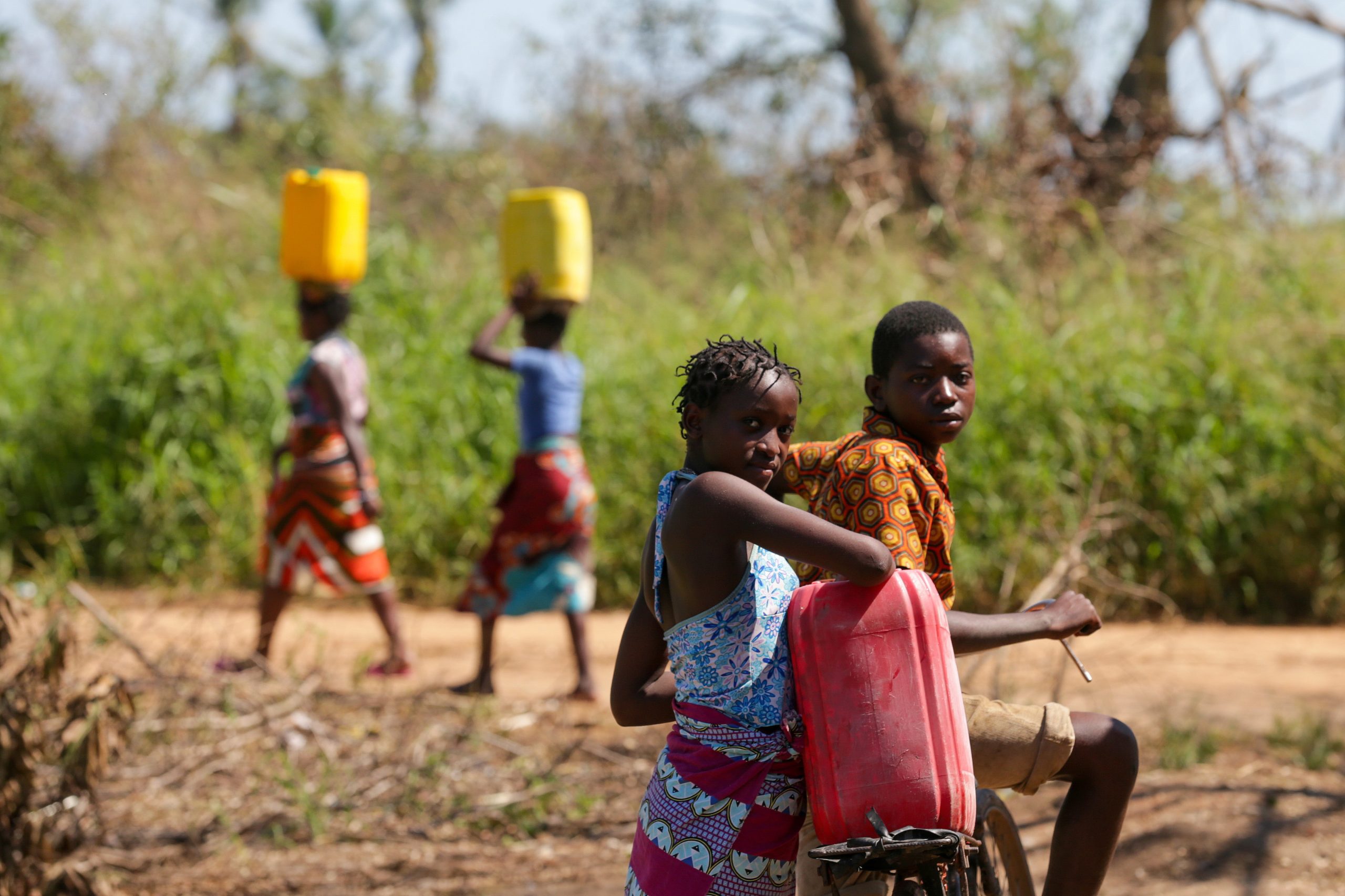 As dores de Moçambique têm de ser as minhas, é assim que funciona com irmãos