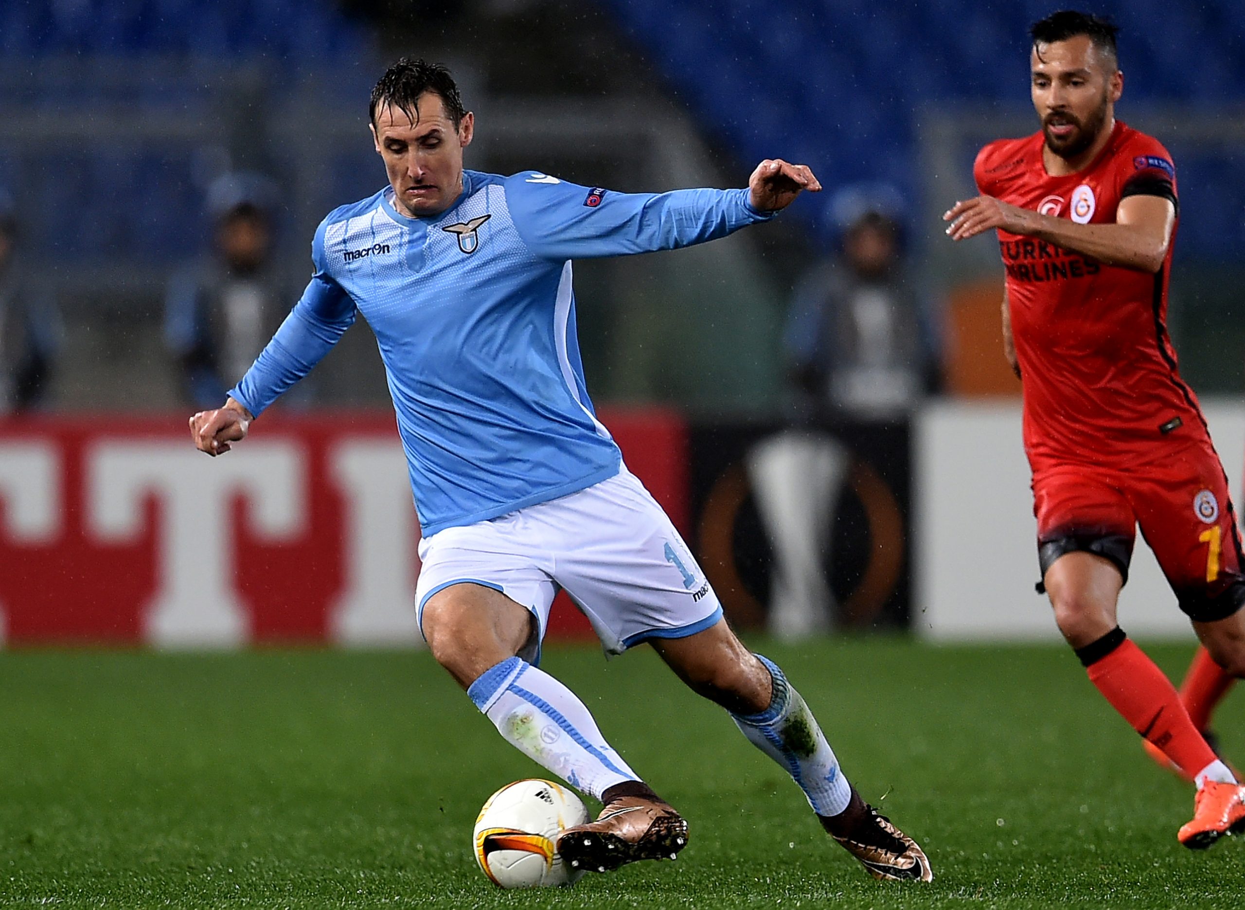 Klose, o maior goleador da história dos Mundiais, deixa os relvados