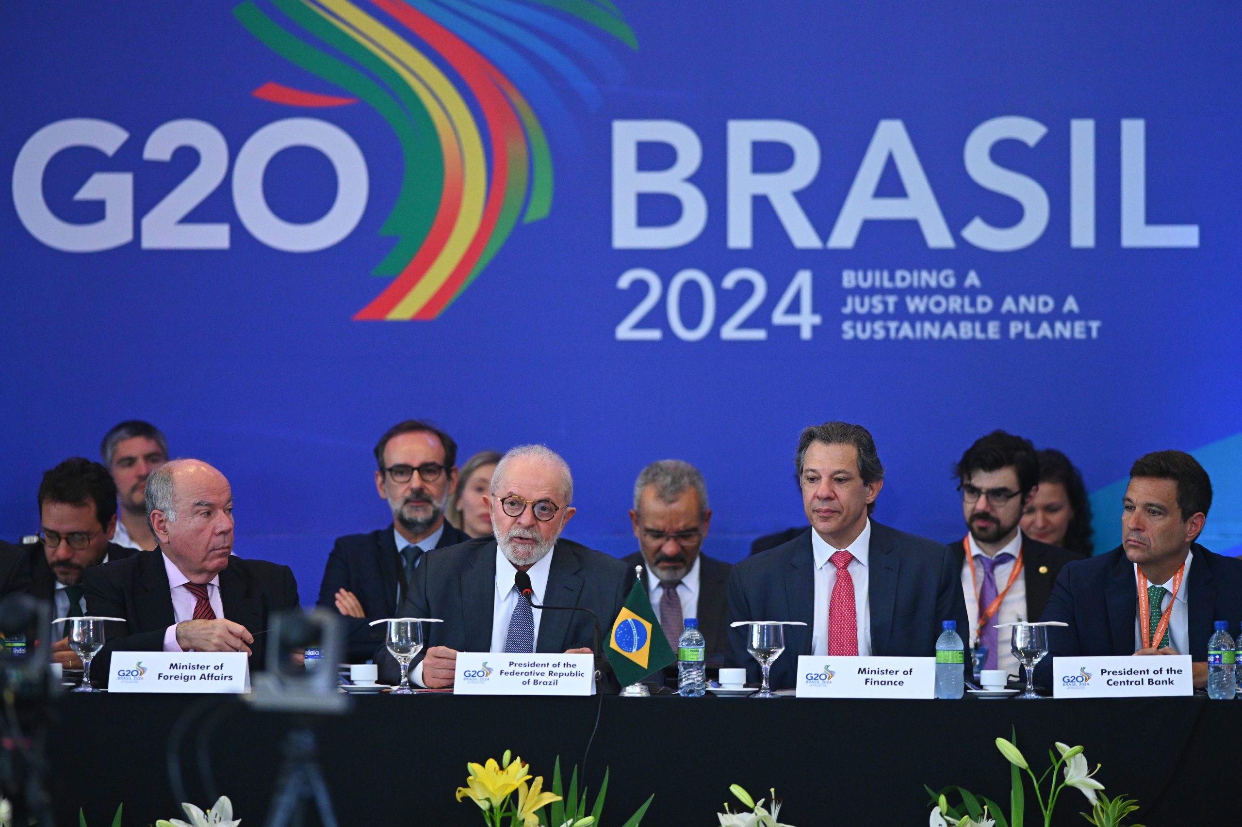 Lula da Silva apela a mundo sem conflitos, protecionismo e destruição ambiental