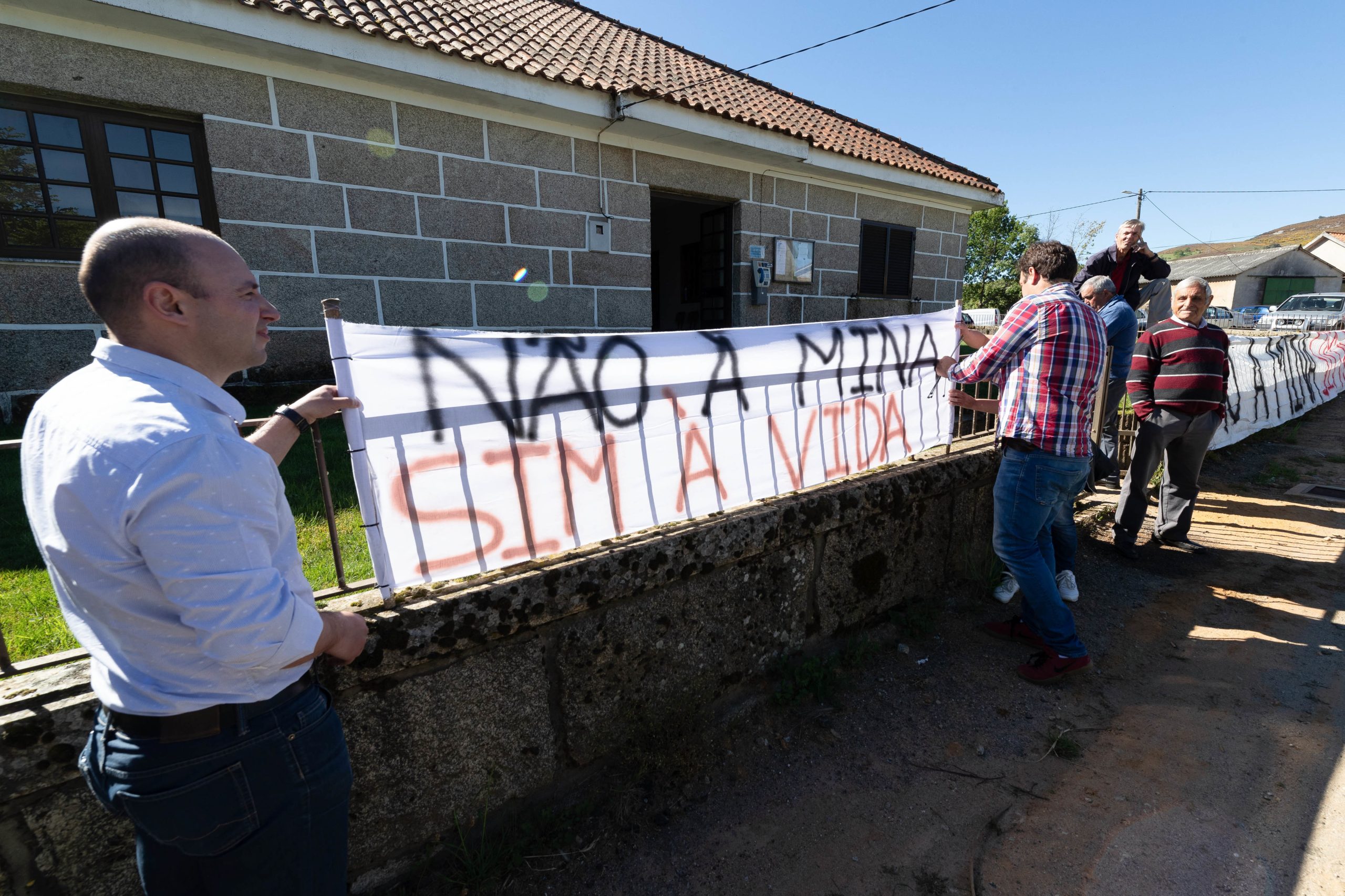 Lítio: Tribunal devolve terrenos a agricultores em Montalegre