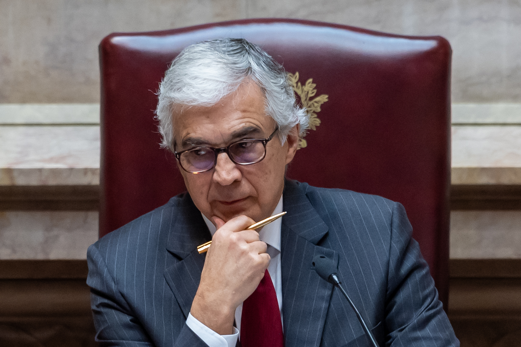 Aguiar-Branco agenda para 15 de maio debate do Chega sobre indemnizações às ex-colónias