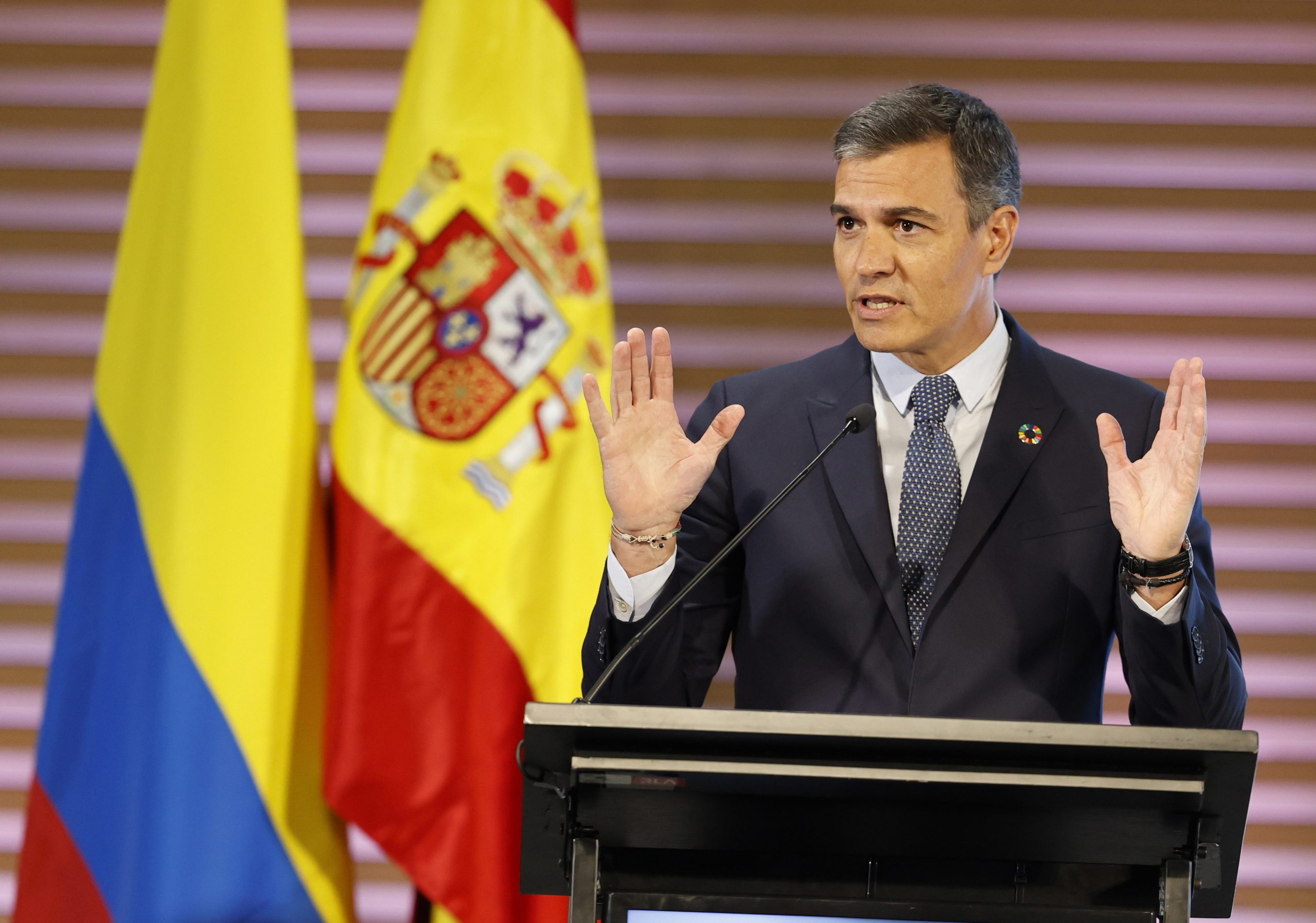 Sánchez reafirma determinação de Espanha em avançar com gasoduto nos Pirinéus