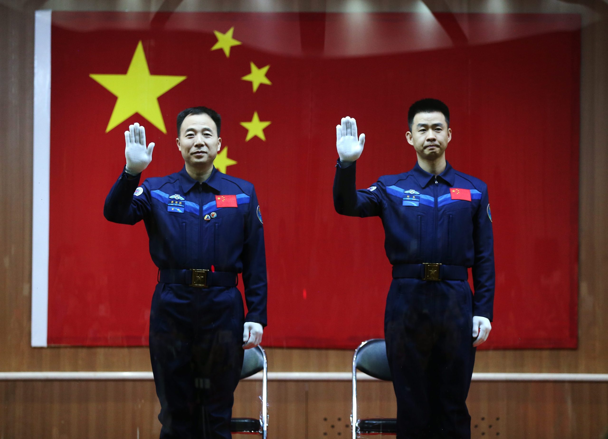China vai lançar missão espacial tripulada