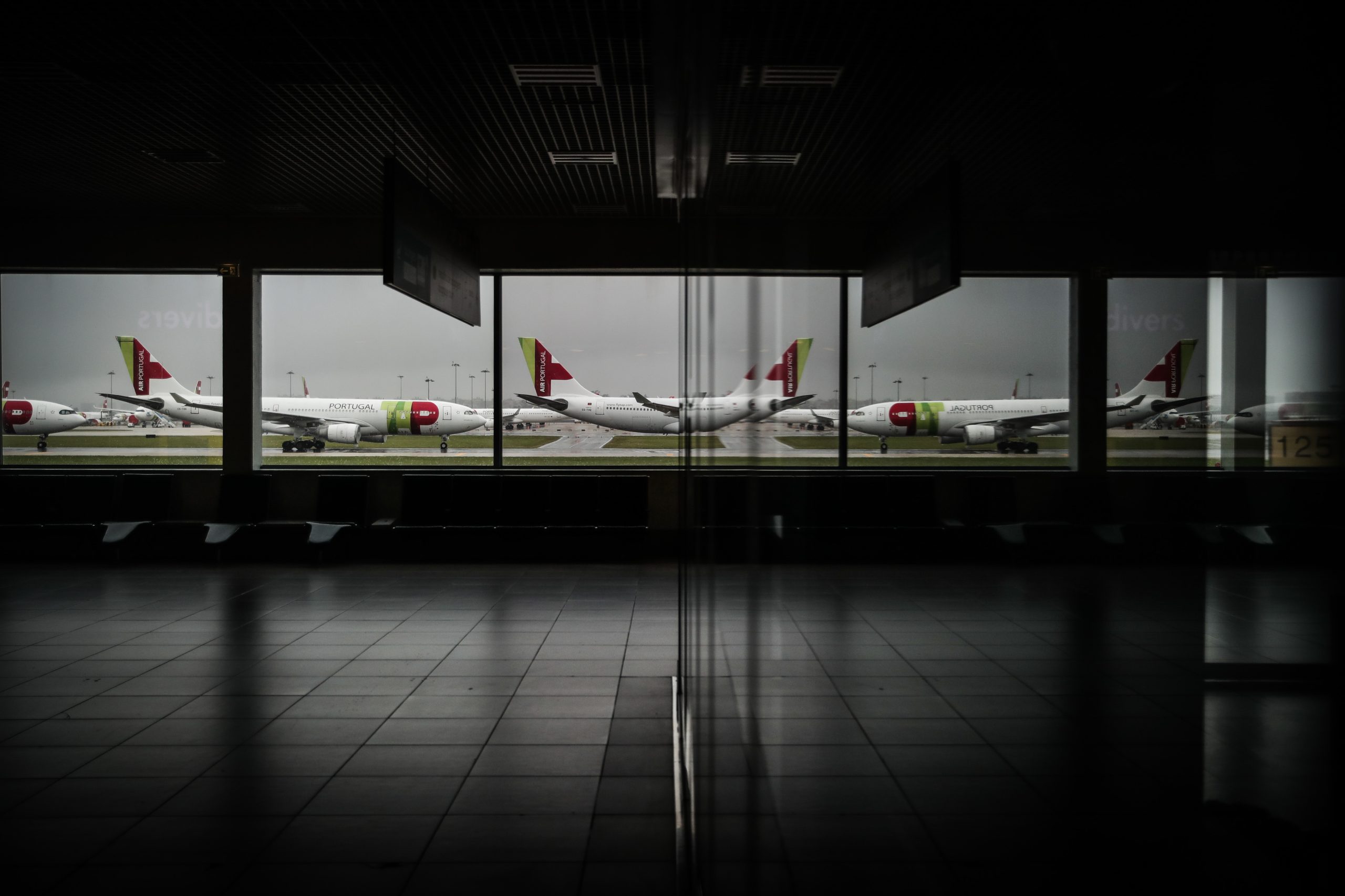 Novo aeroporto: há 5, 7 ou 9 localizações possíveis. Comissão anuncia hoje a lista final