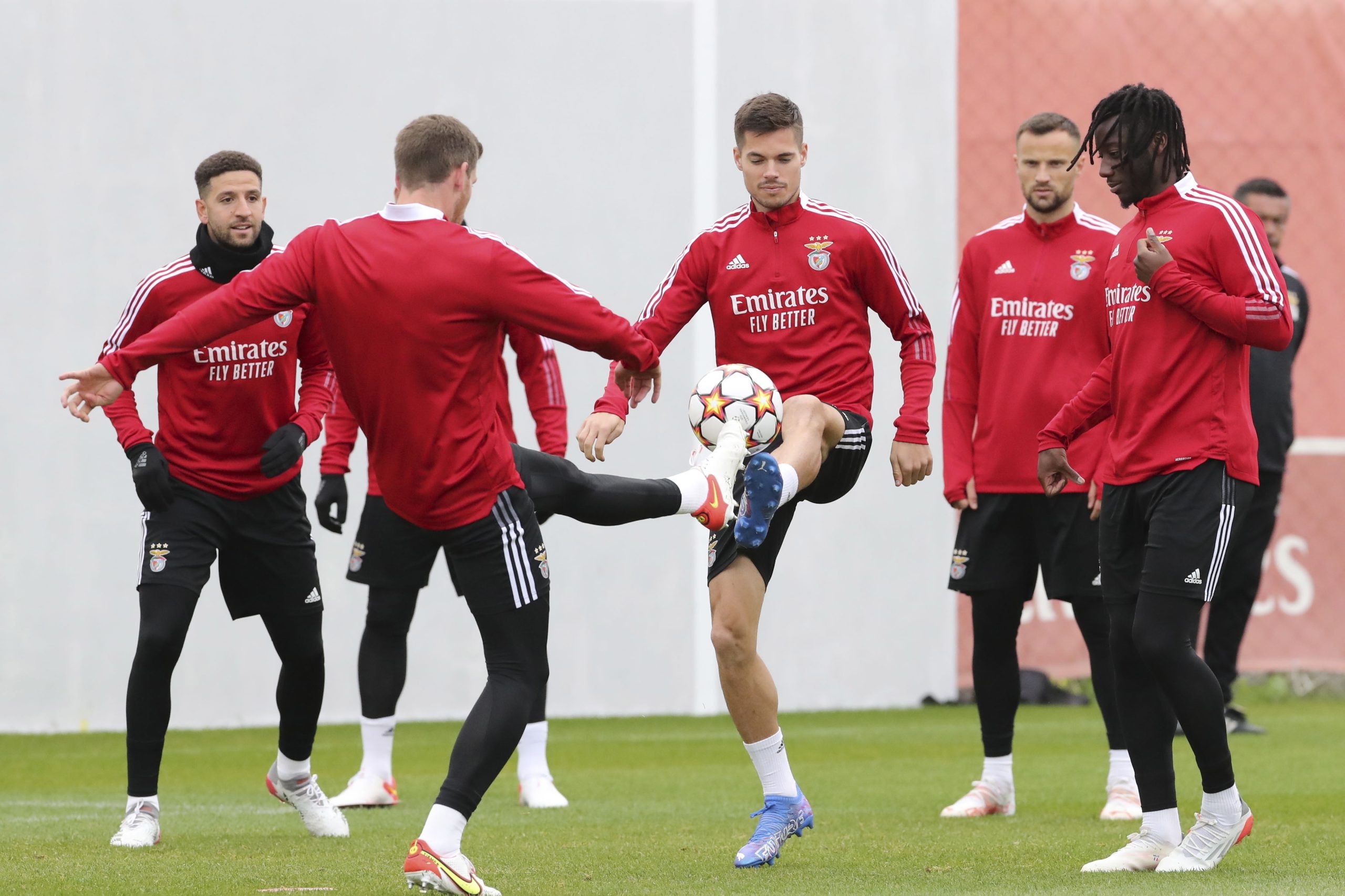 Jogadores do Benfica “valem” 670 milhões de euros. É a formação mais valiosa do mundo