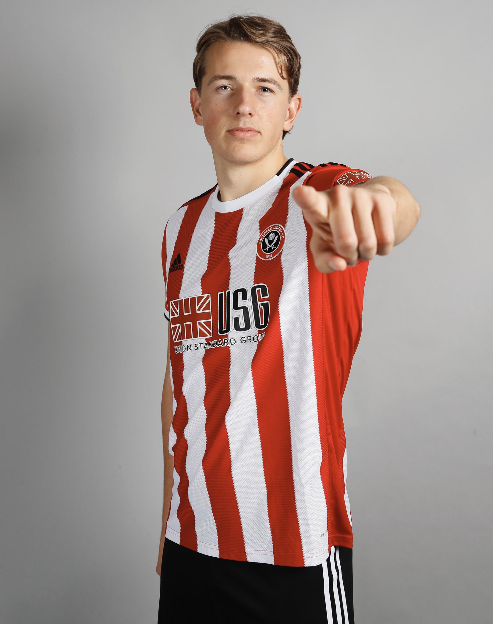 Sheffield United gasta “verba recorde” e contrata médio norueguês ao Genk
