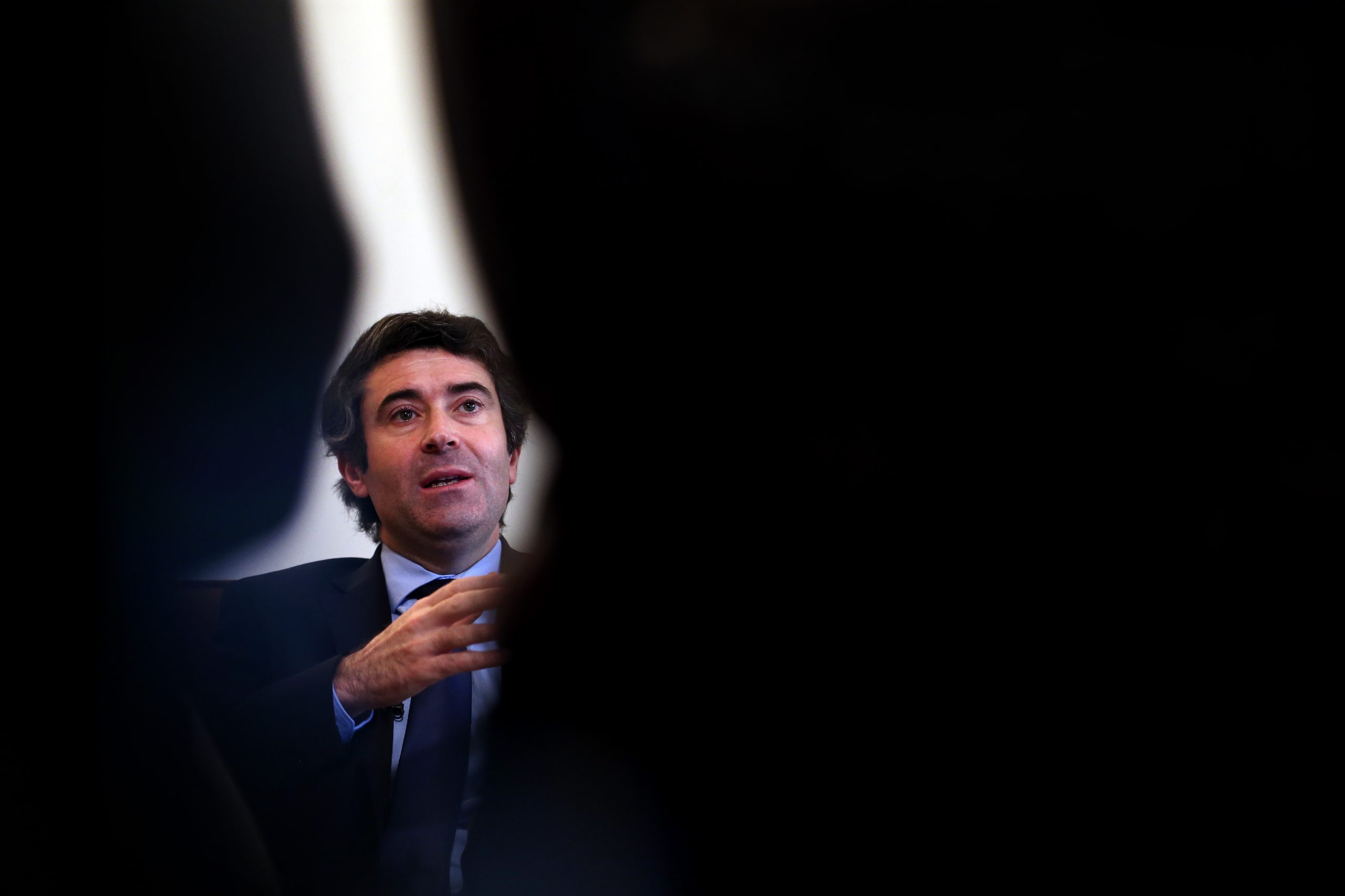 Governo acompanha situação dos estudantes portugueses expulsos de hotel em Espanha