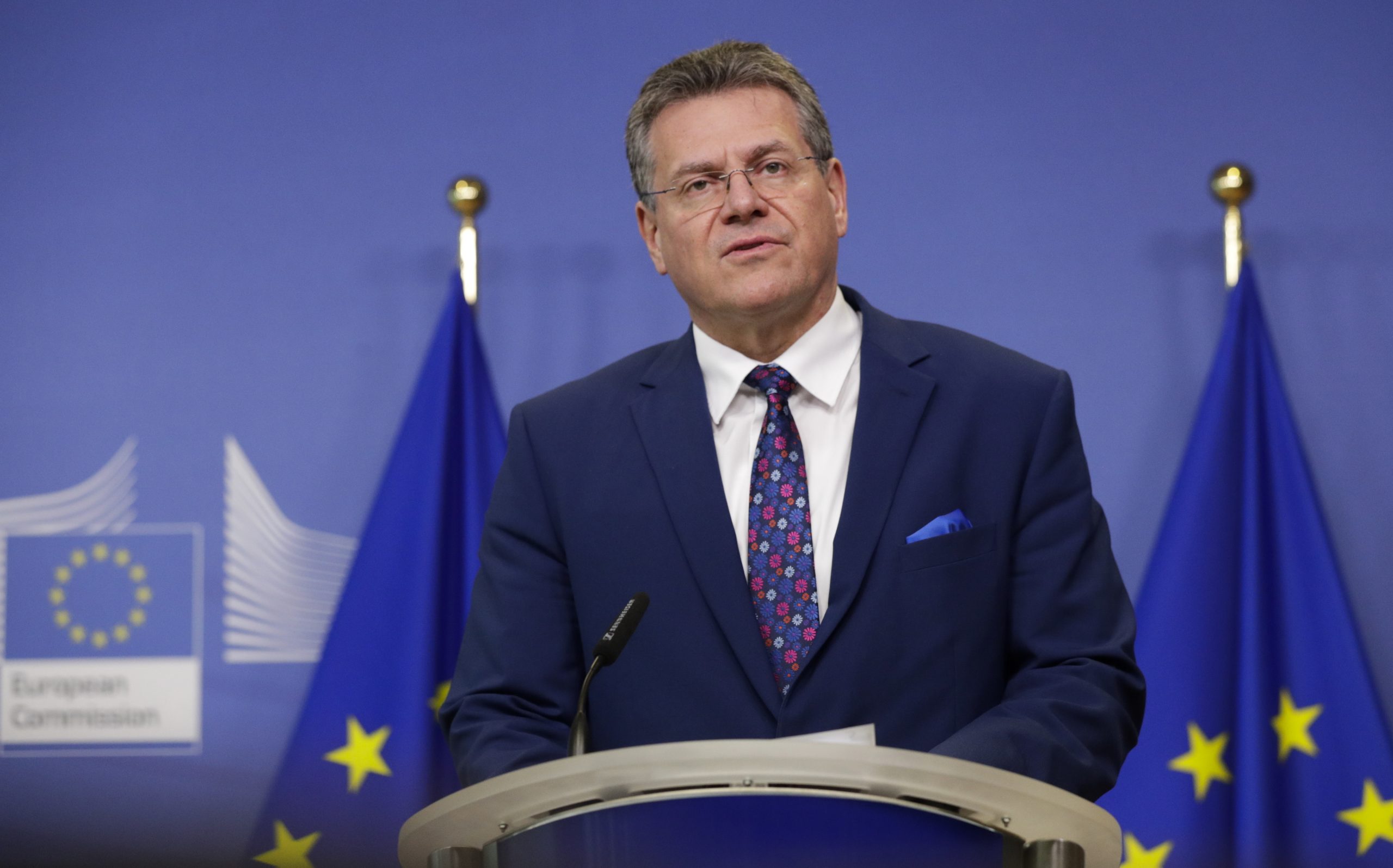 União Europeia pede aos EUA regresso às tarifas de 15%