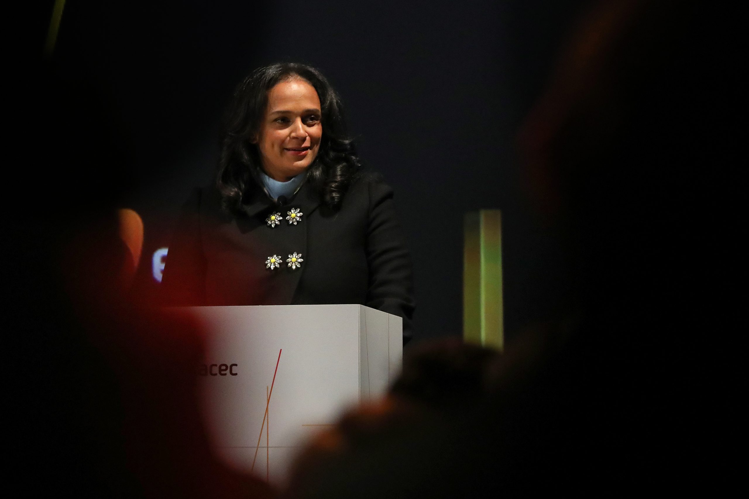 Isabel dos Santos garante não ter beneficiado de empréstimos da Unitel e diz que decisão judicial é cautelar