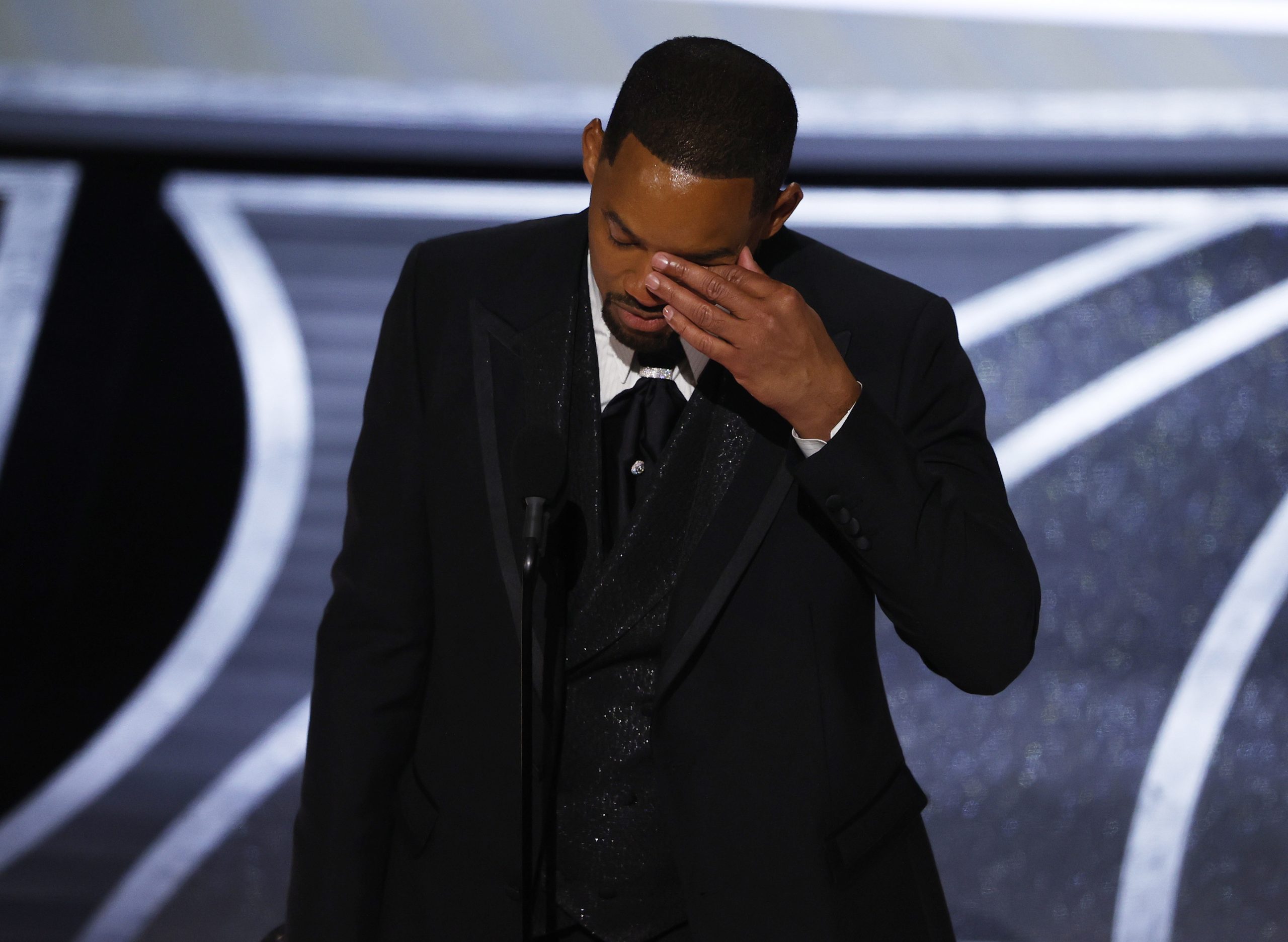 Will Smith pede desculpa a Chris Rock por agressão nos Óscares