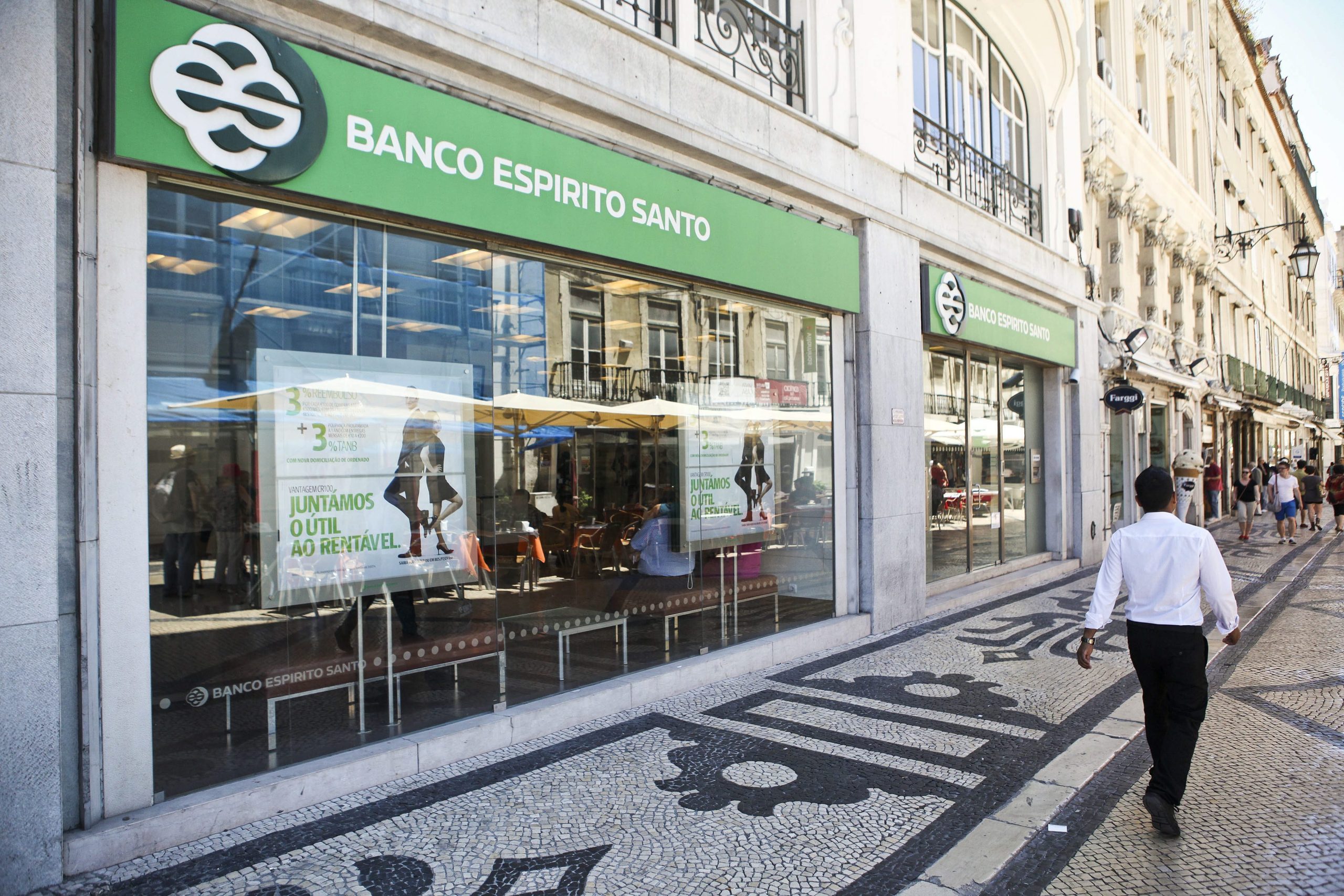Crédit Agricole avança com ações judiciais de mil milhões de euros contra Salgado, Morais Pires e Rioforte