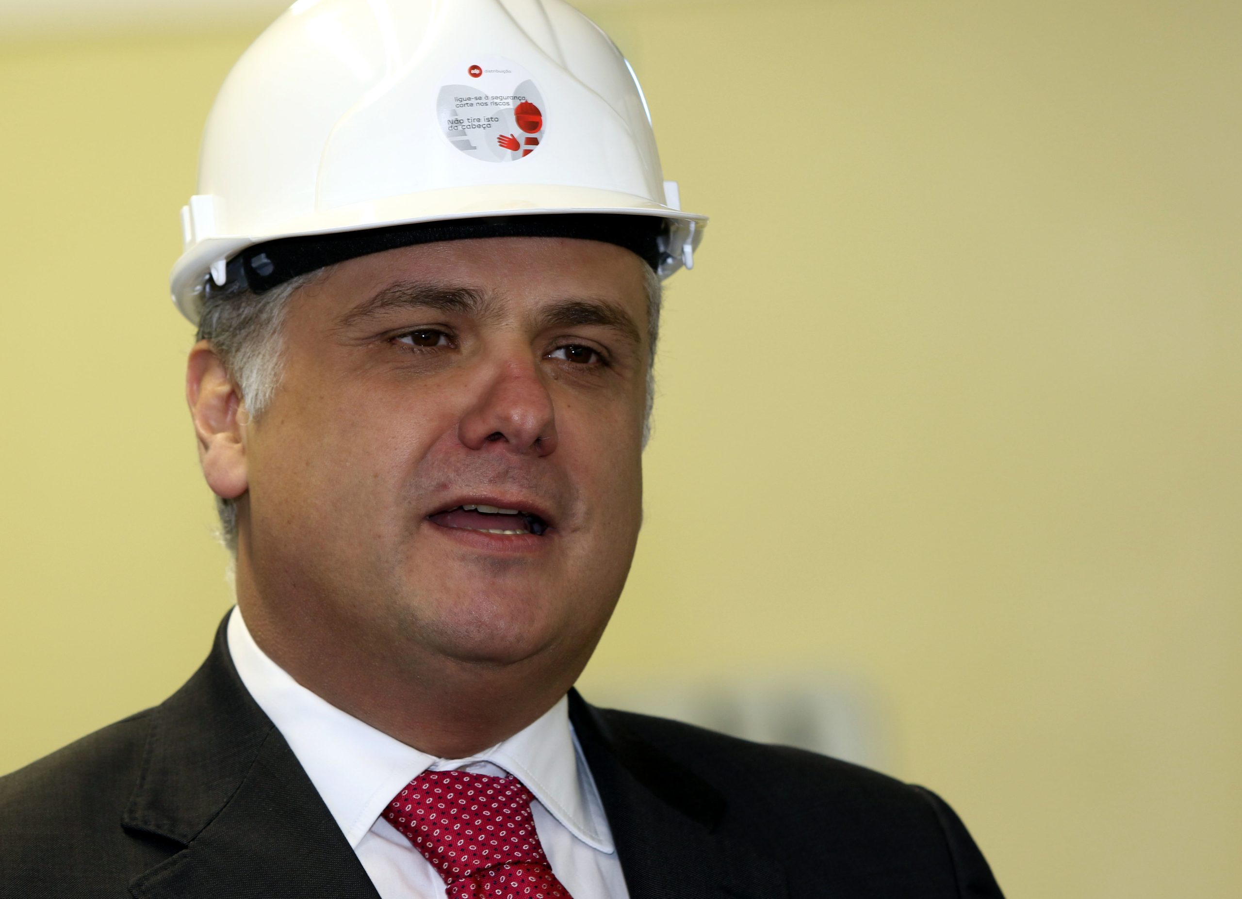 Secretário de Estado da Energia diz que governo está “apenas está a ser rigoroso” na lei dos CMEC