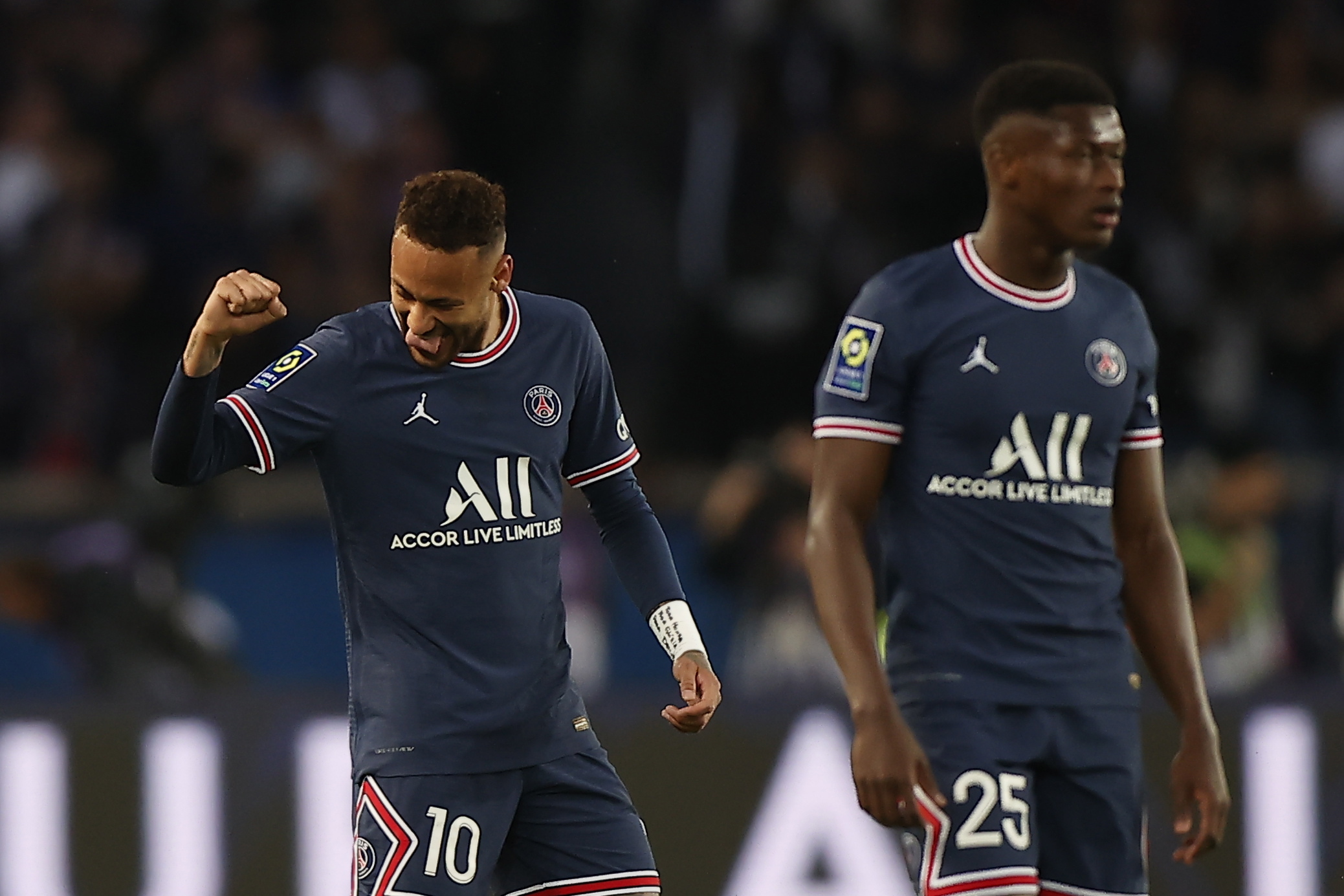 Ligue 1: Paris Saint-Germain vence ‘clássico’ com Marselha e aproxima-se do título