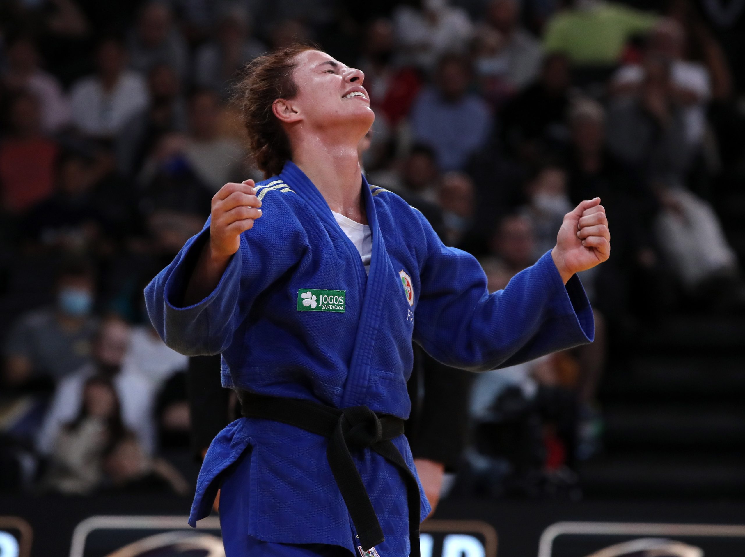 Bárbara Timo apura-se para a final de -63 kg e garante medalha
