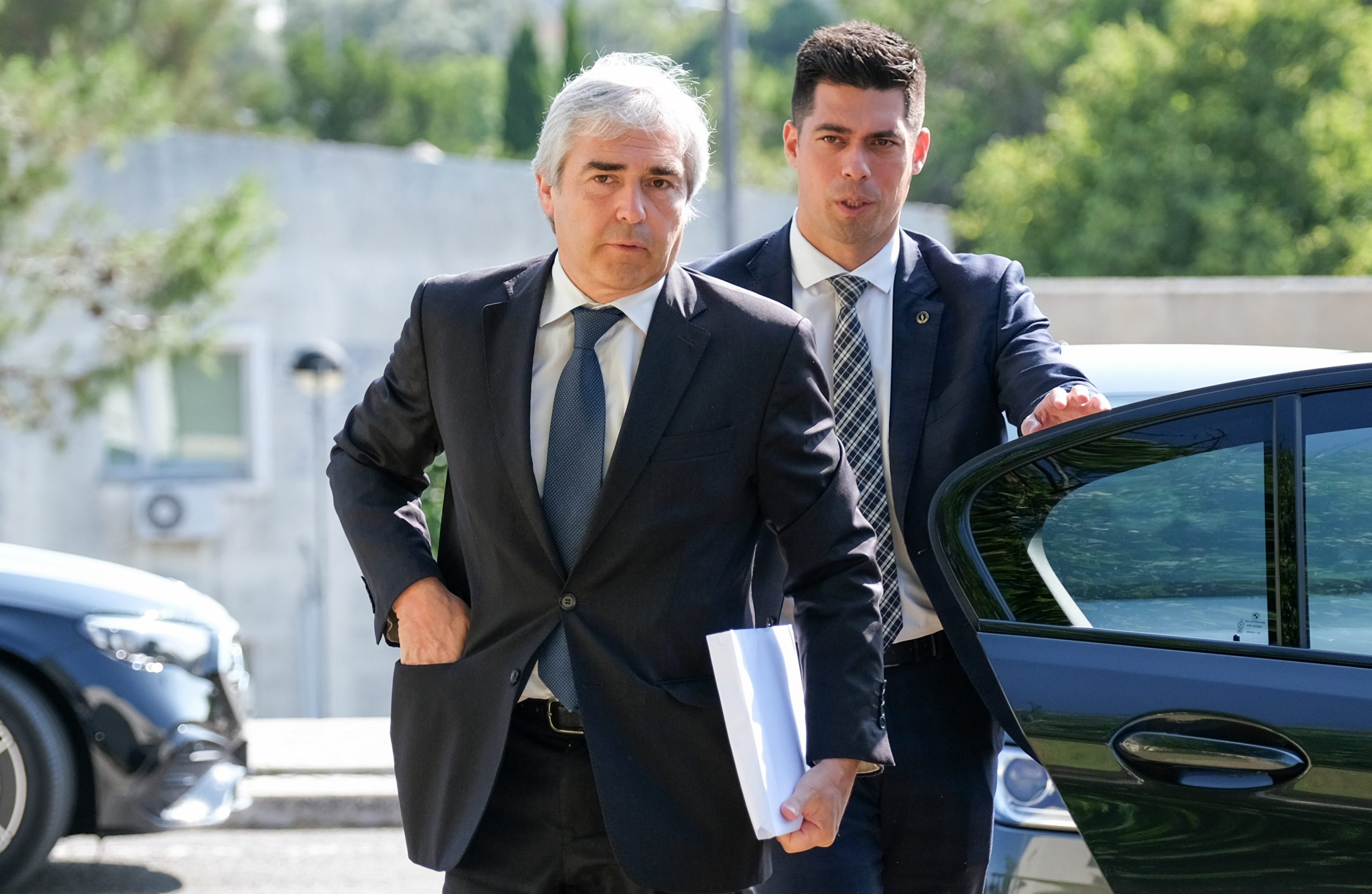 Aumentos nos salários dos militares “muito em breve.” Ministro não adianta pormenores