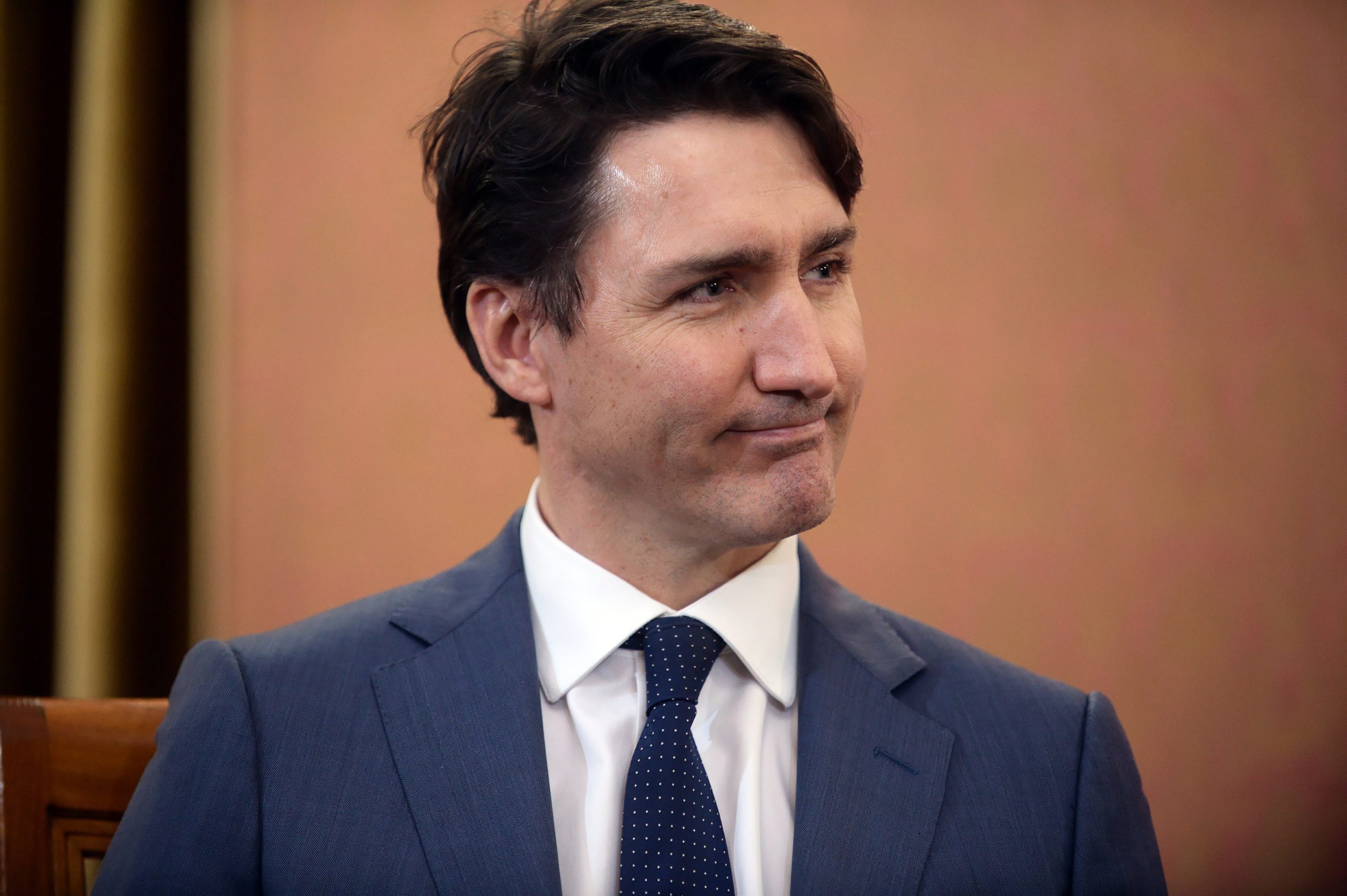 Ucrânia: Justin Trudeau faz visita surpresa a Irpin