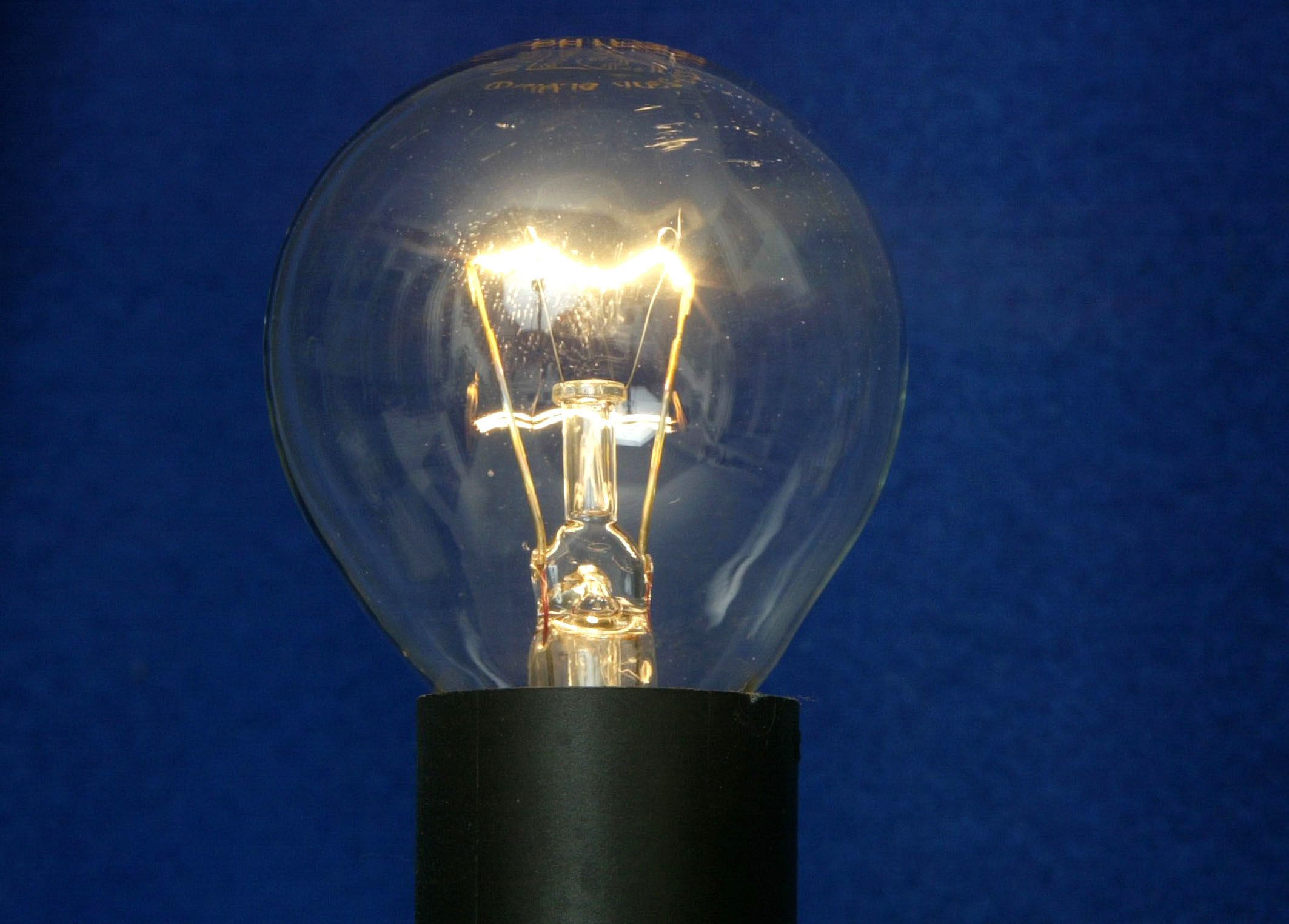 Mais de 2.000 clientes optaram em janeiro pelo regime equiparado à tarifa regulada da luz