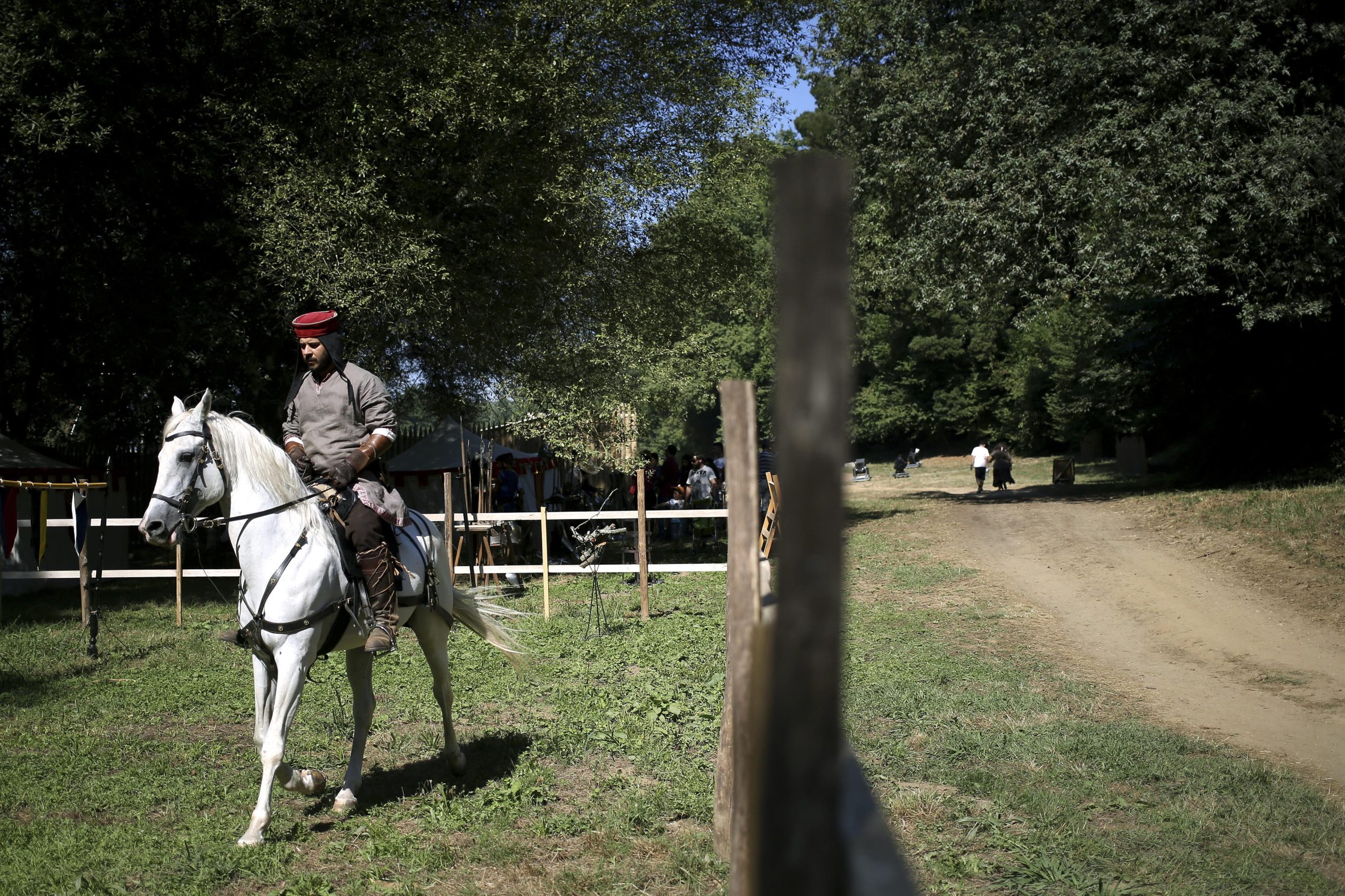 Viagem Medieval em Santa Maria da Feira arranca hoje com recriação do reinado D. Fernando, o “Formoso”, “Belo” e “Inconstante”