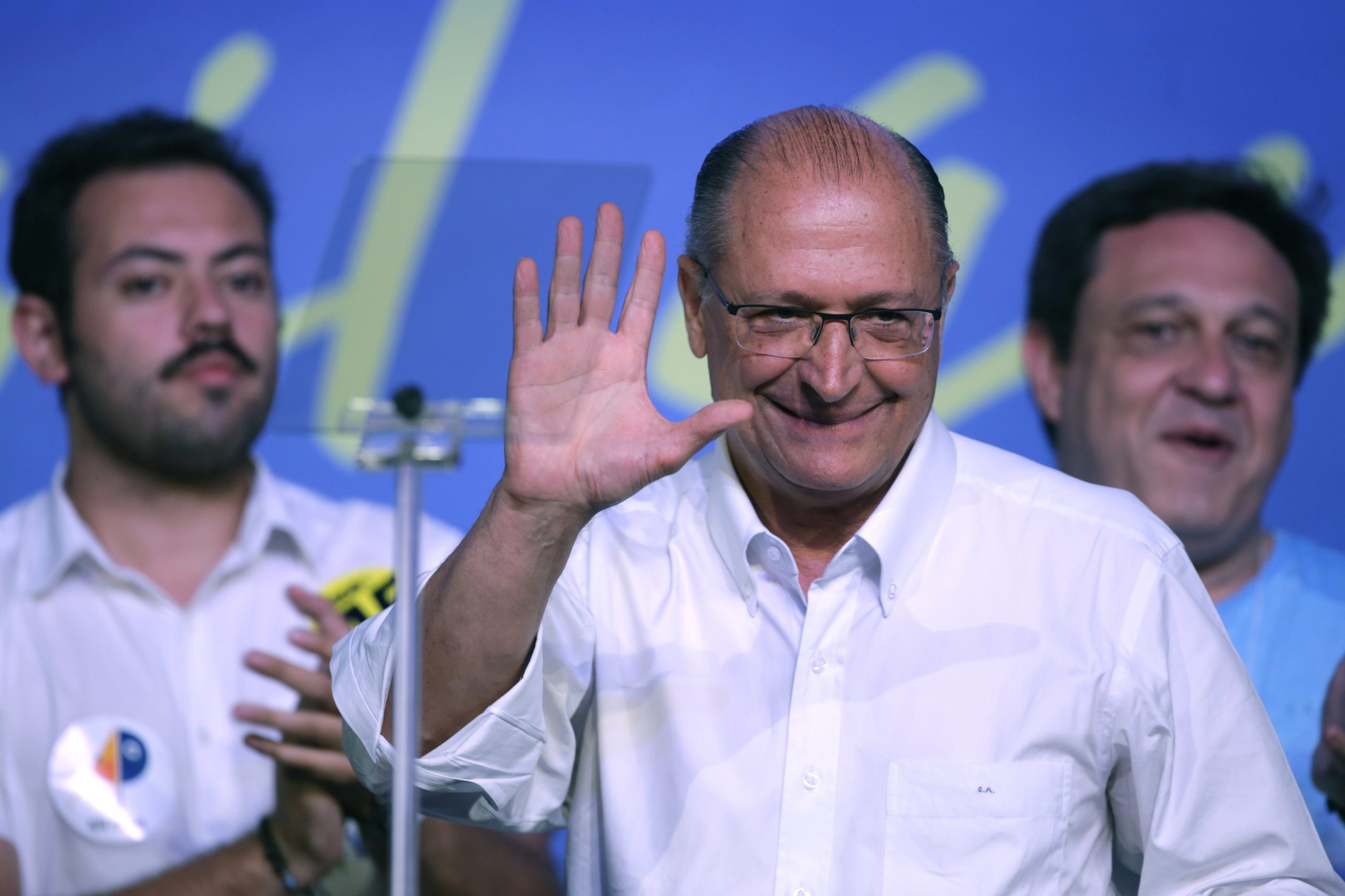 Partidos do centro oficializam apoio a Geraldo Alckmin nas presidenciais do Brasil