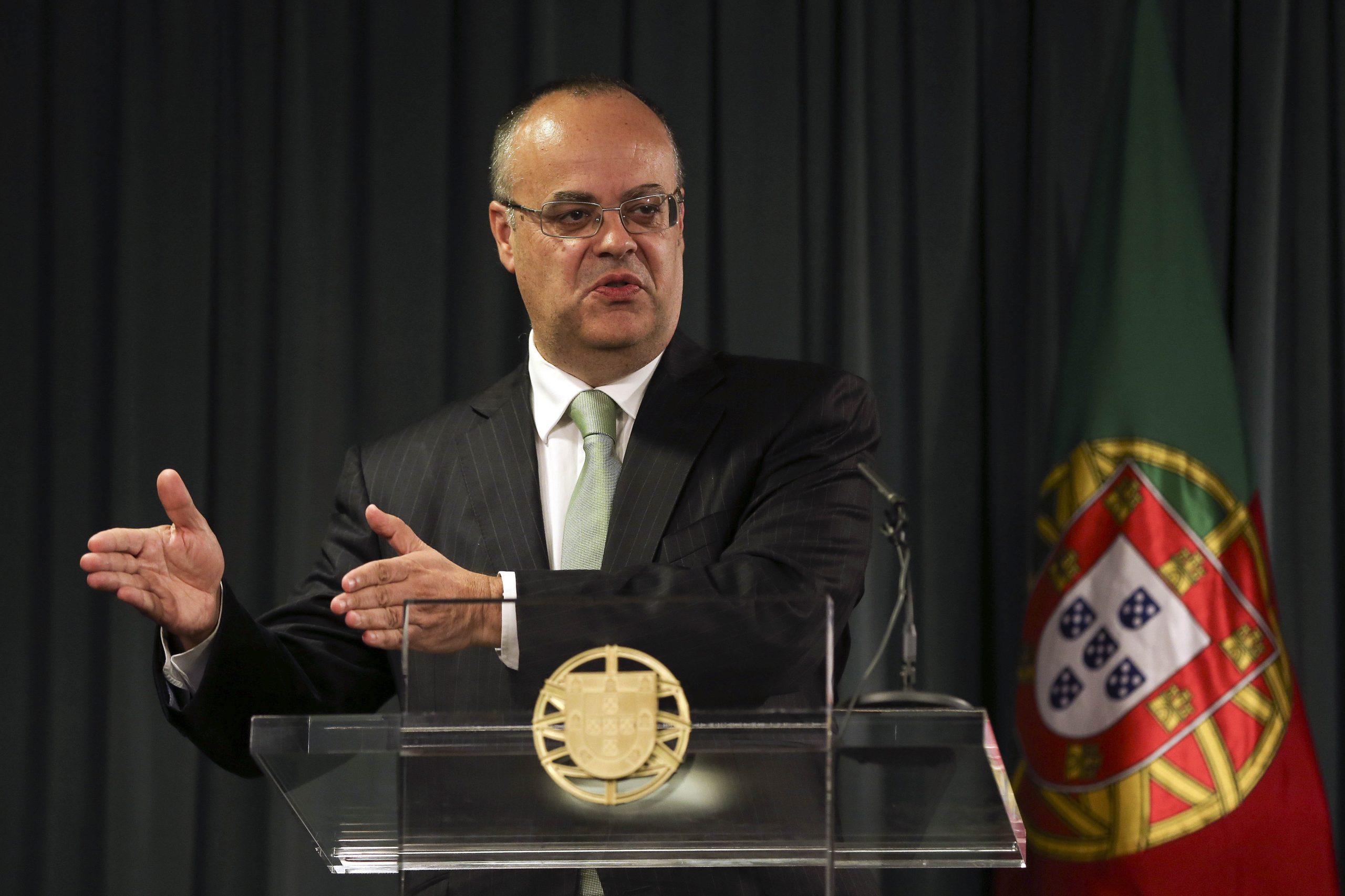 Vitalino Canas decide retirar candidatura ao Tribunal Constitucional