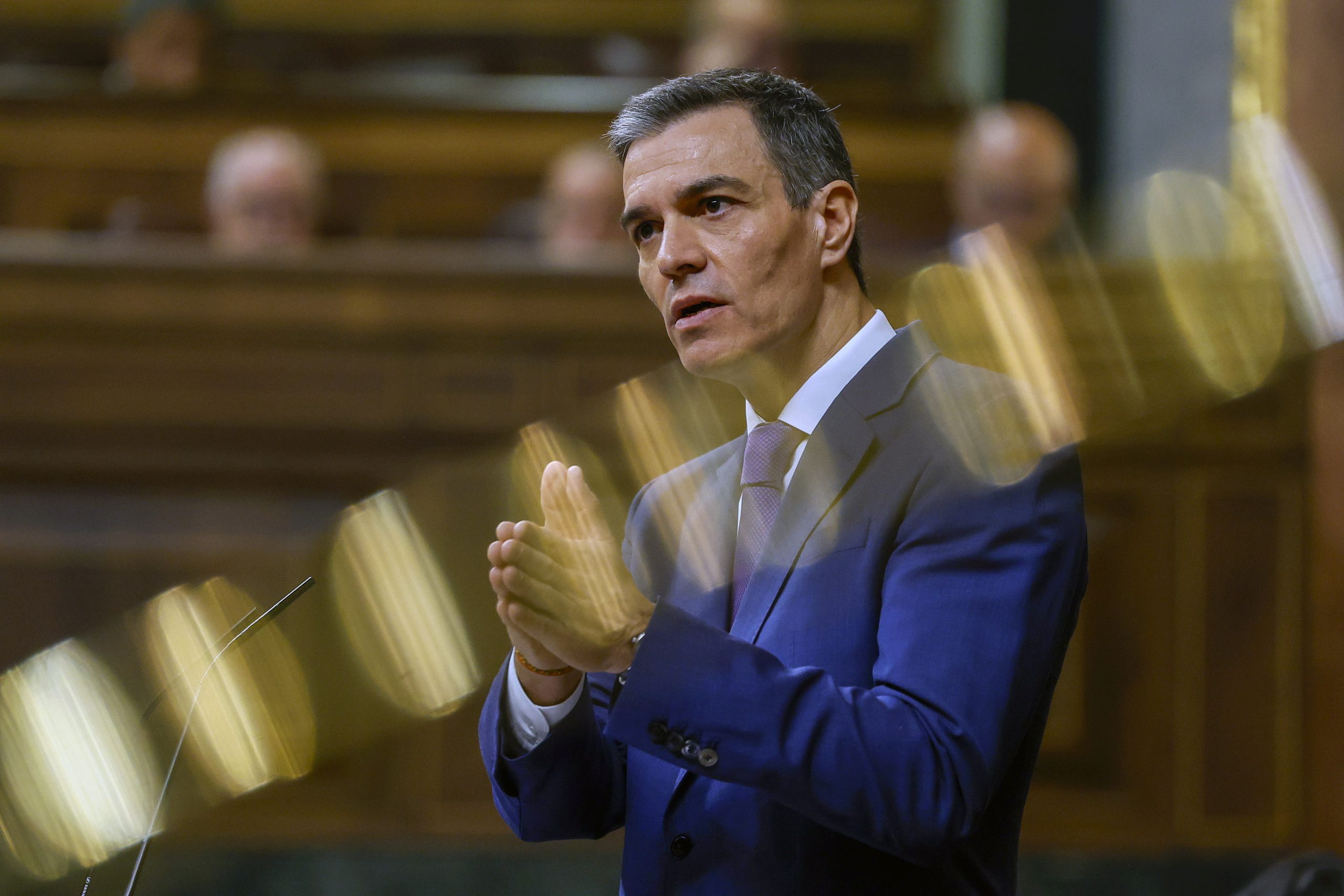 Mulher de primeiro-ministro espanhol vai a julgamento por corrupção e tráfico de influência