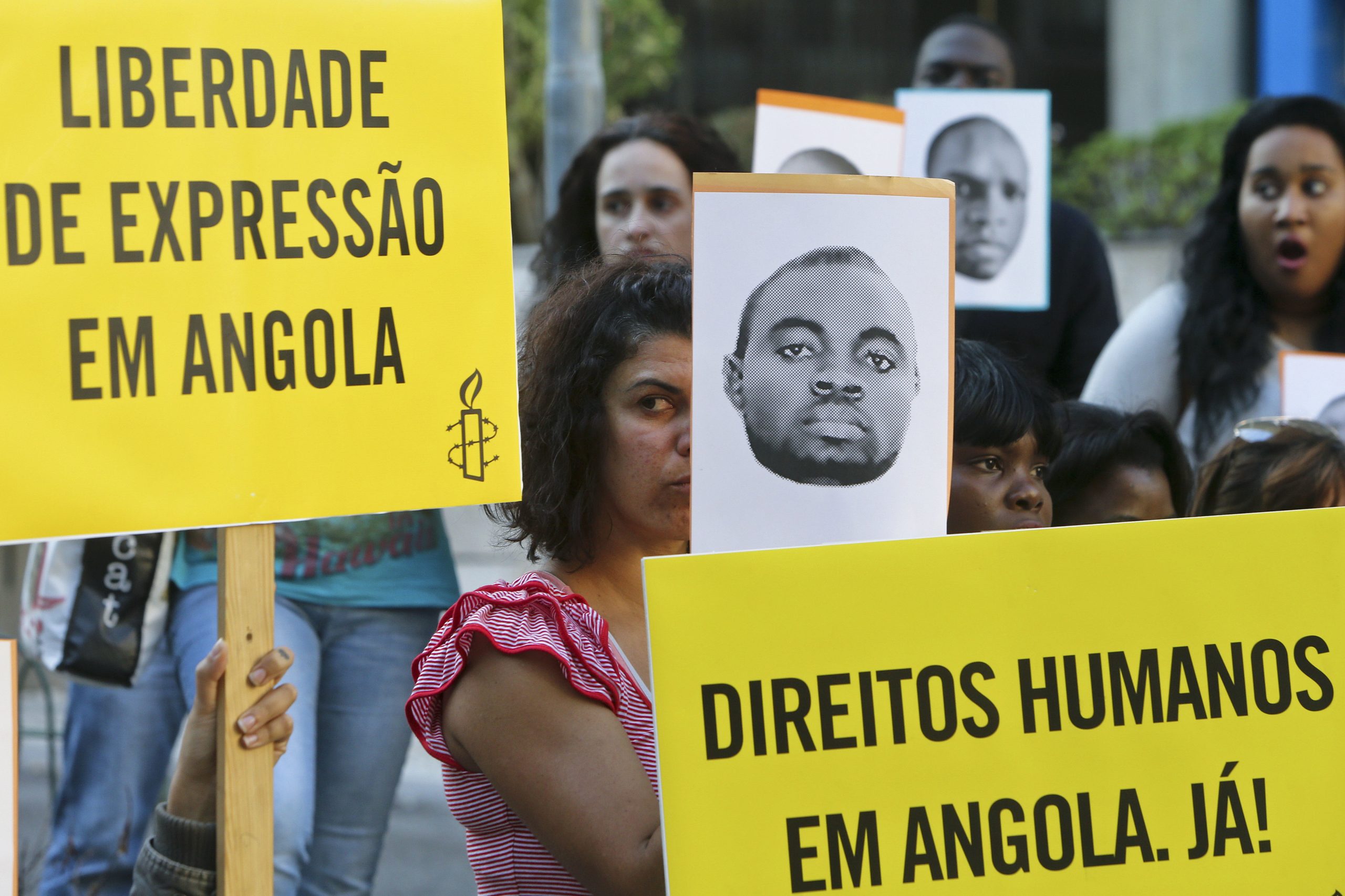 Preso em Luanda. Amnistia entrega na embaixada angolana milhares de assinaturas para libertação de ativista Gilson Moreira