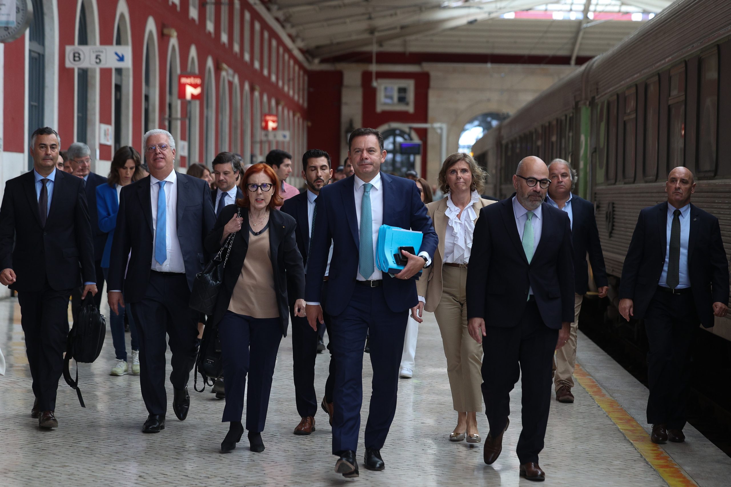 OE2025: Proposta do Governo fechada sem entendimento com PS no IRC