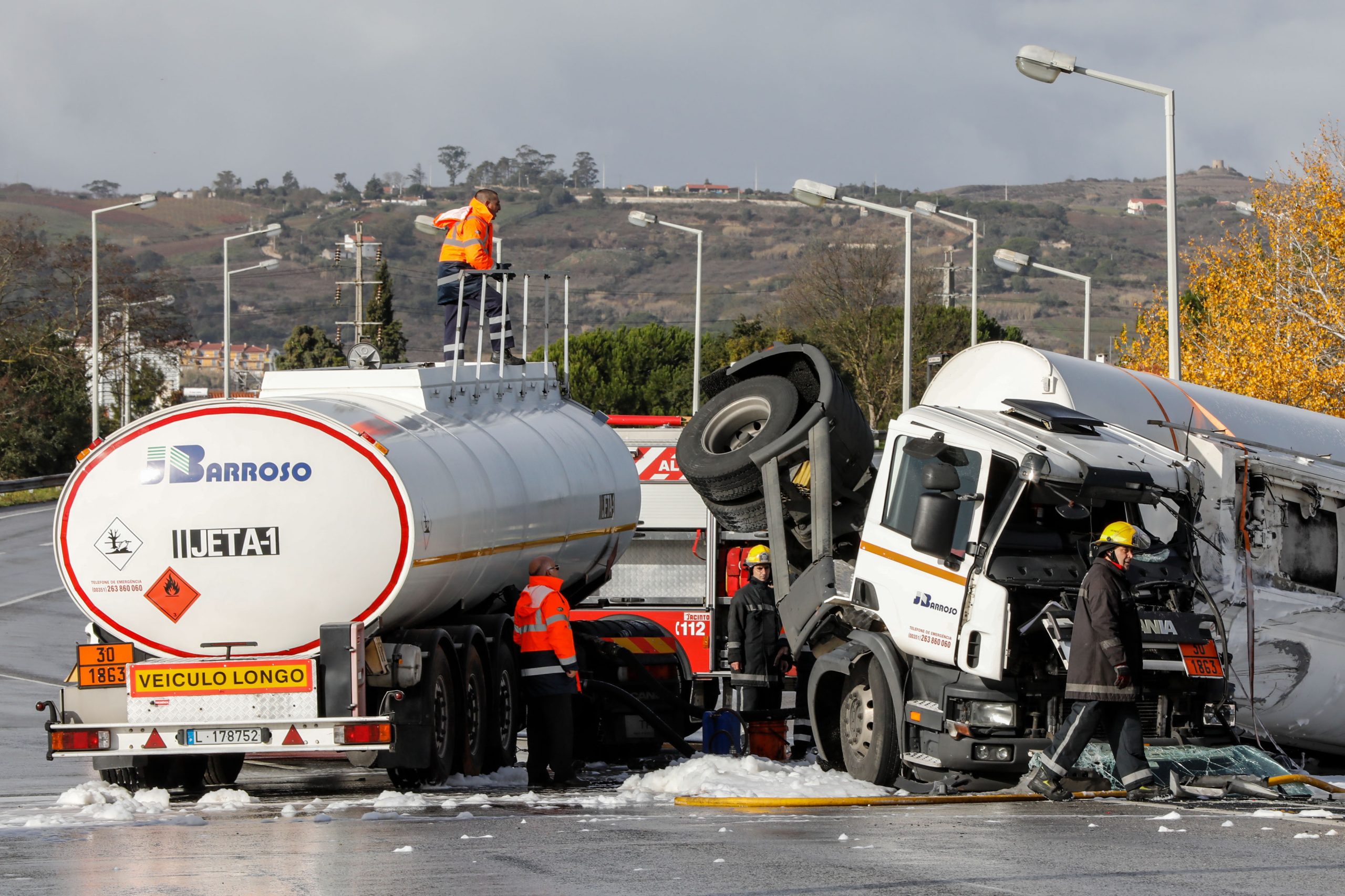 Reaberto ao trânsito acesso da A1 no Carregado, Alenquer