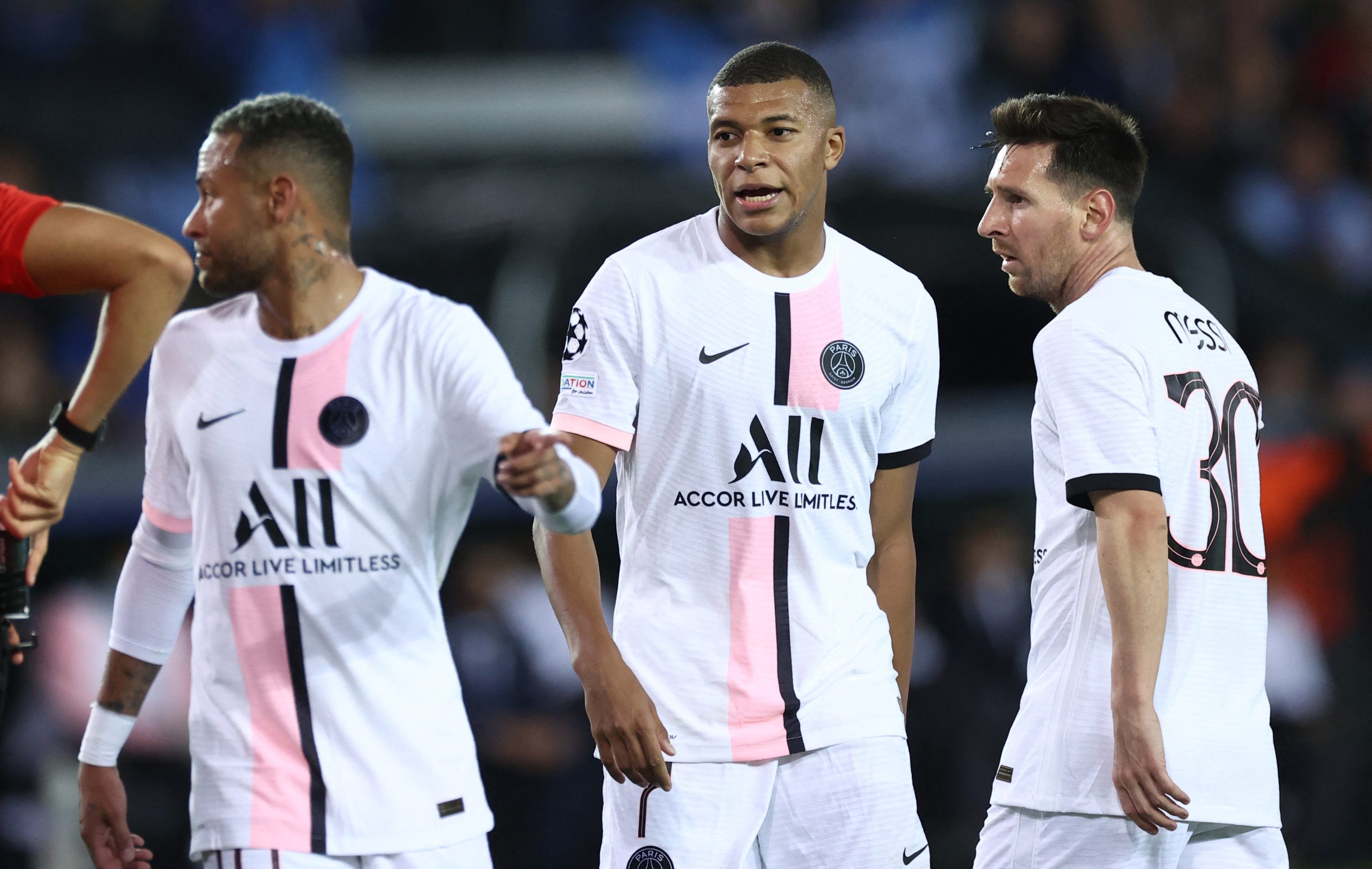 Mesmo com Messi, Mbappé e Neymar, Rennes impõe a primeira derrota ao PSG