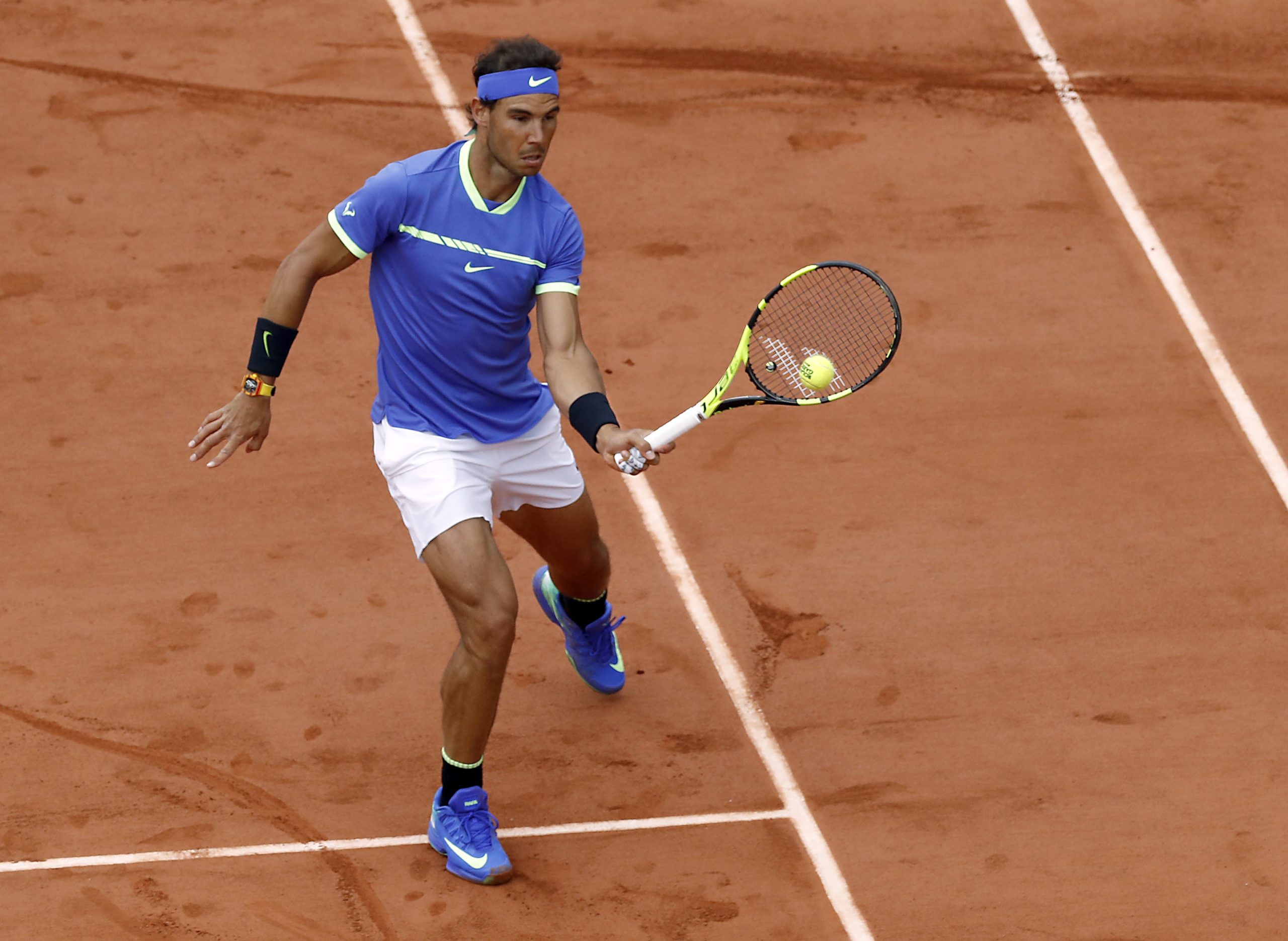 Roland Garros: Nadal bate Thiem e defronta Wawrinka na final