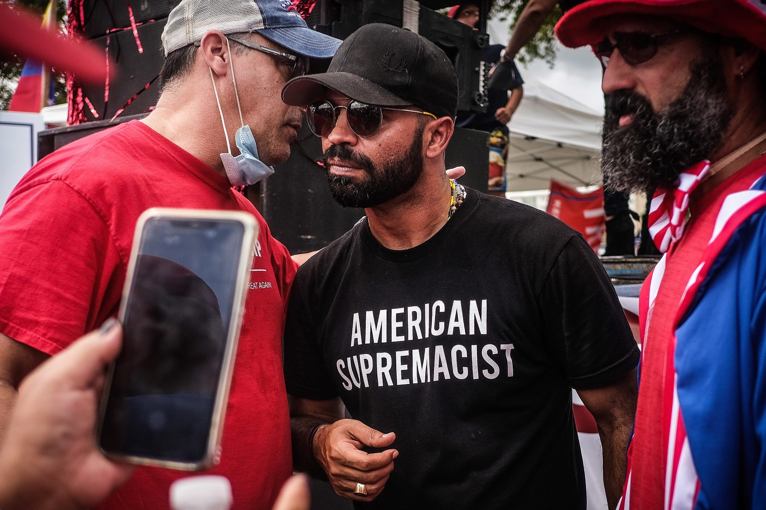 Proud Boys: ativistas de grupo extremista foram condenados pela invasão do Capitólio dos EUA