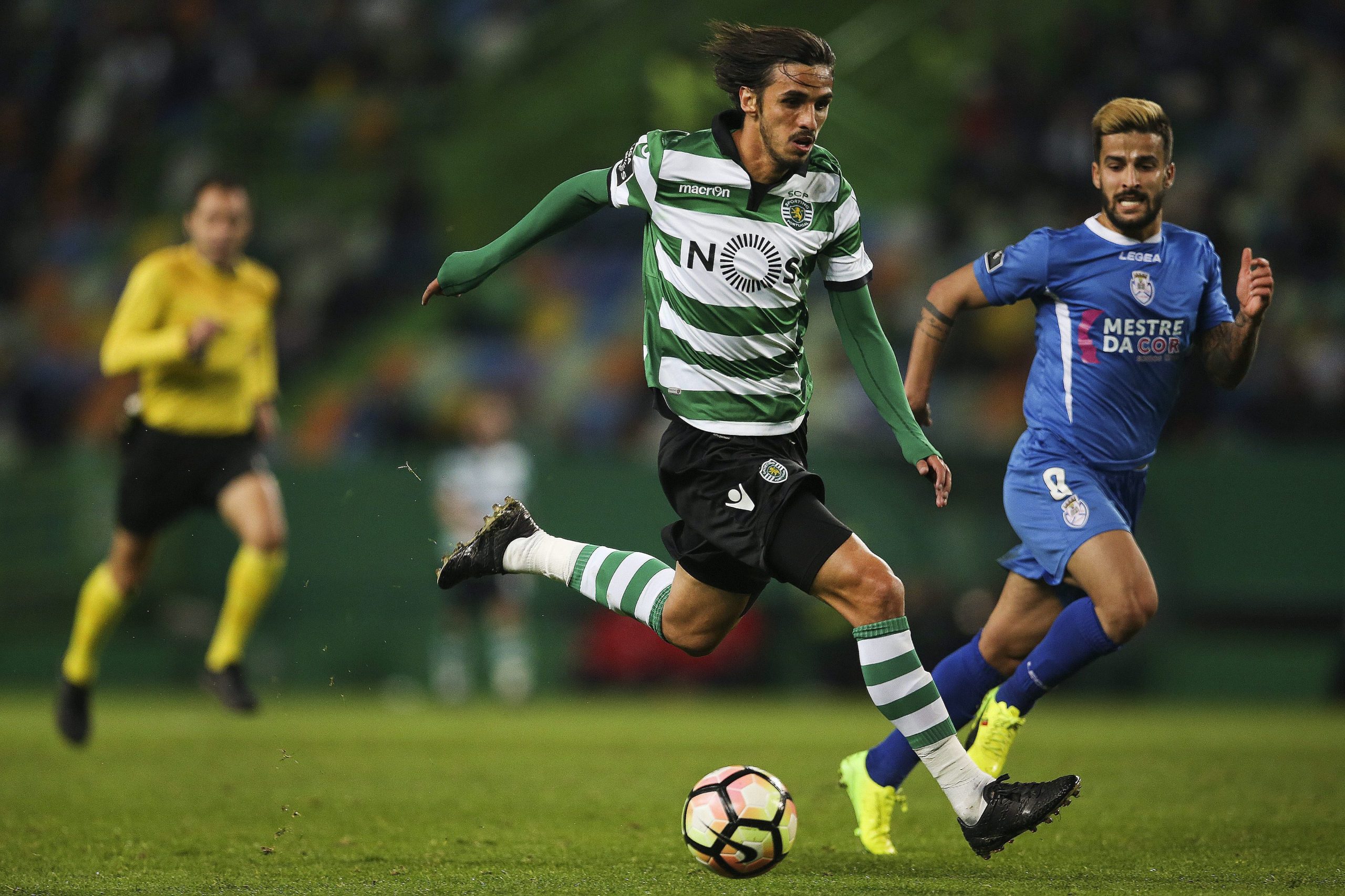 Jorge Jesus elogia Bryan Ruiz e diz que o costa-riquenho “quer ser campeão”
