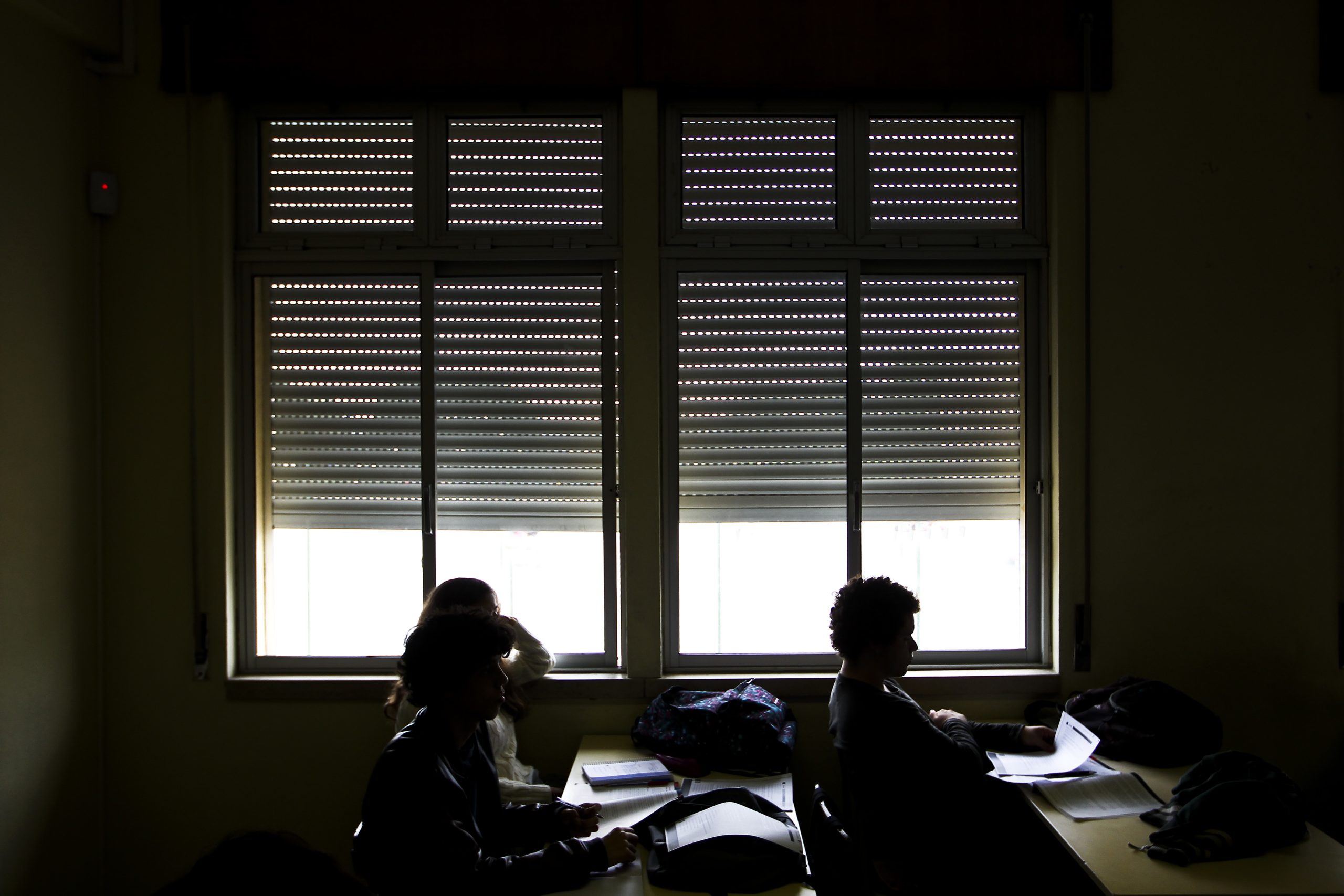 Inspeção arquiva inquérito a projeto externo de literacia financeira nas escolas