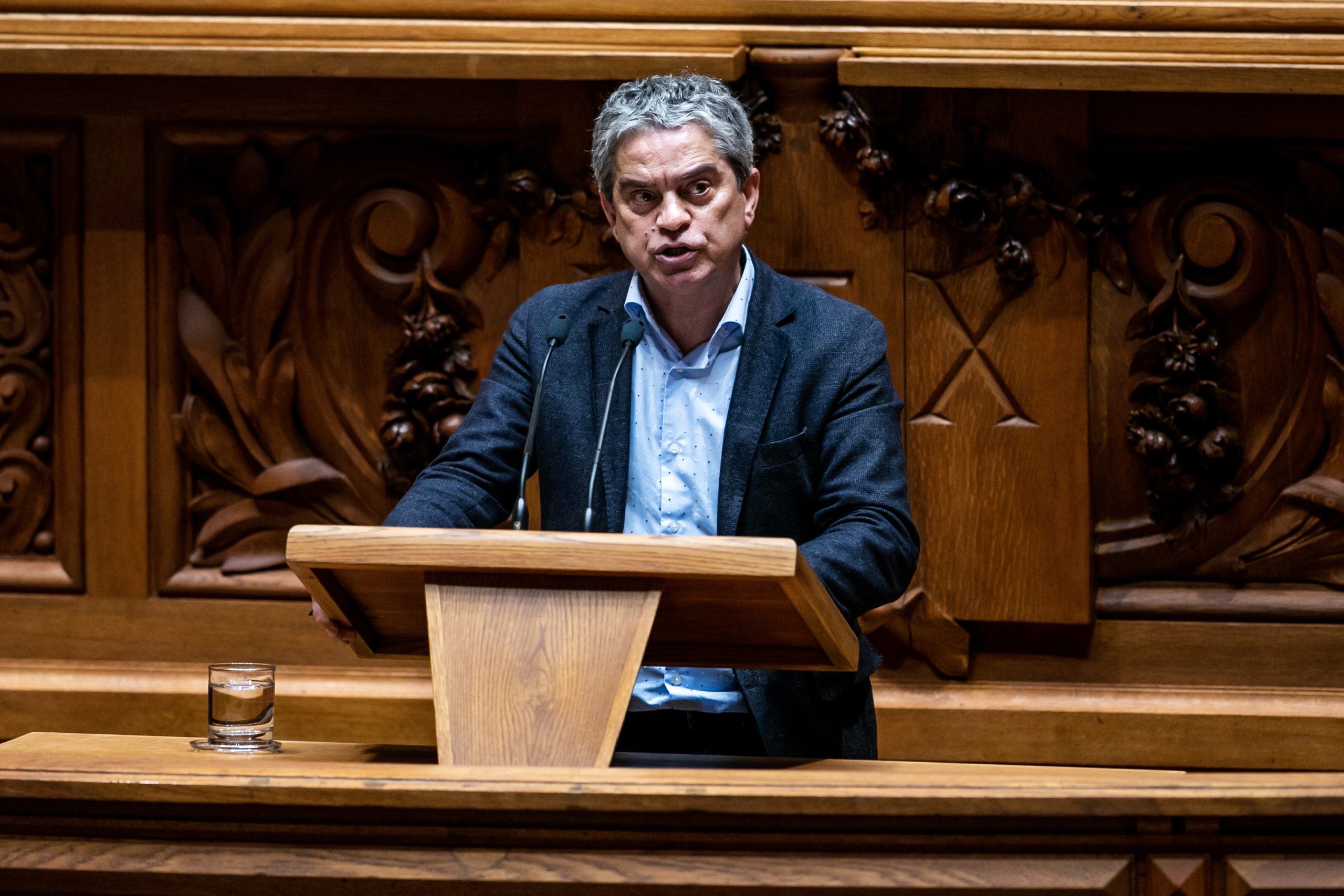 PEV vai votar contra suplementar em votação final global